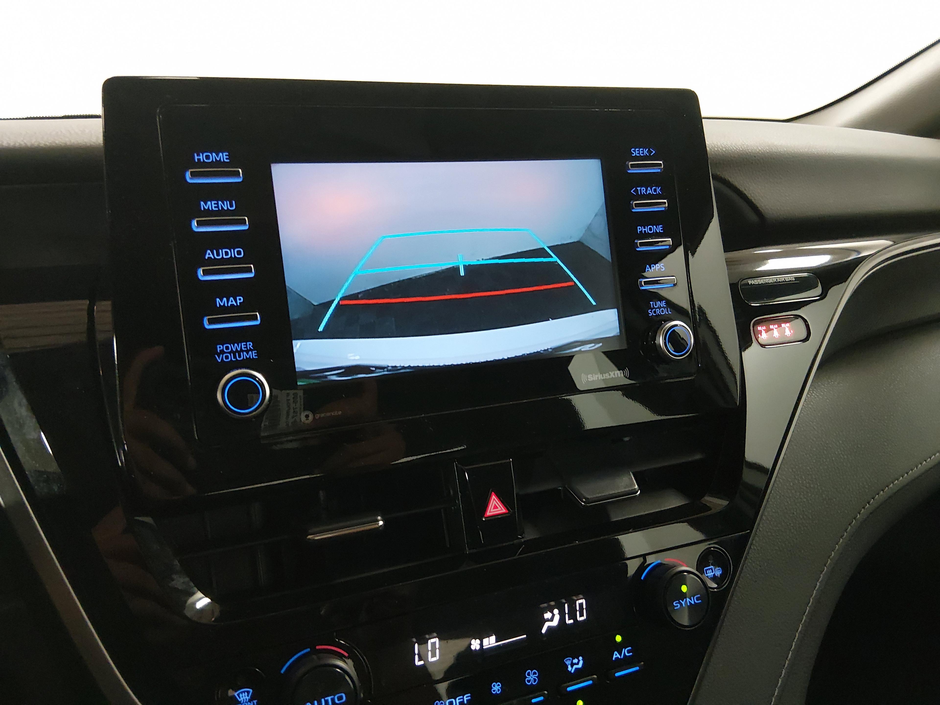 Toyota Camry Se Auto - Thumbnail 16