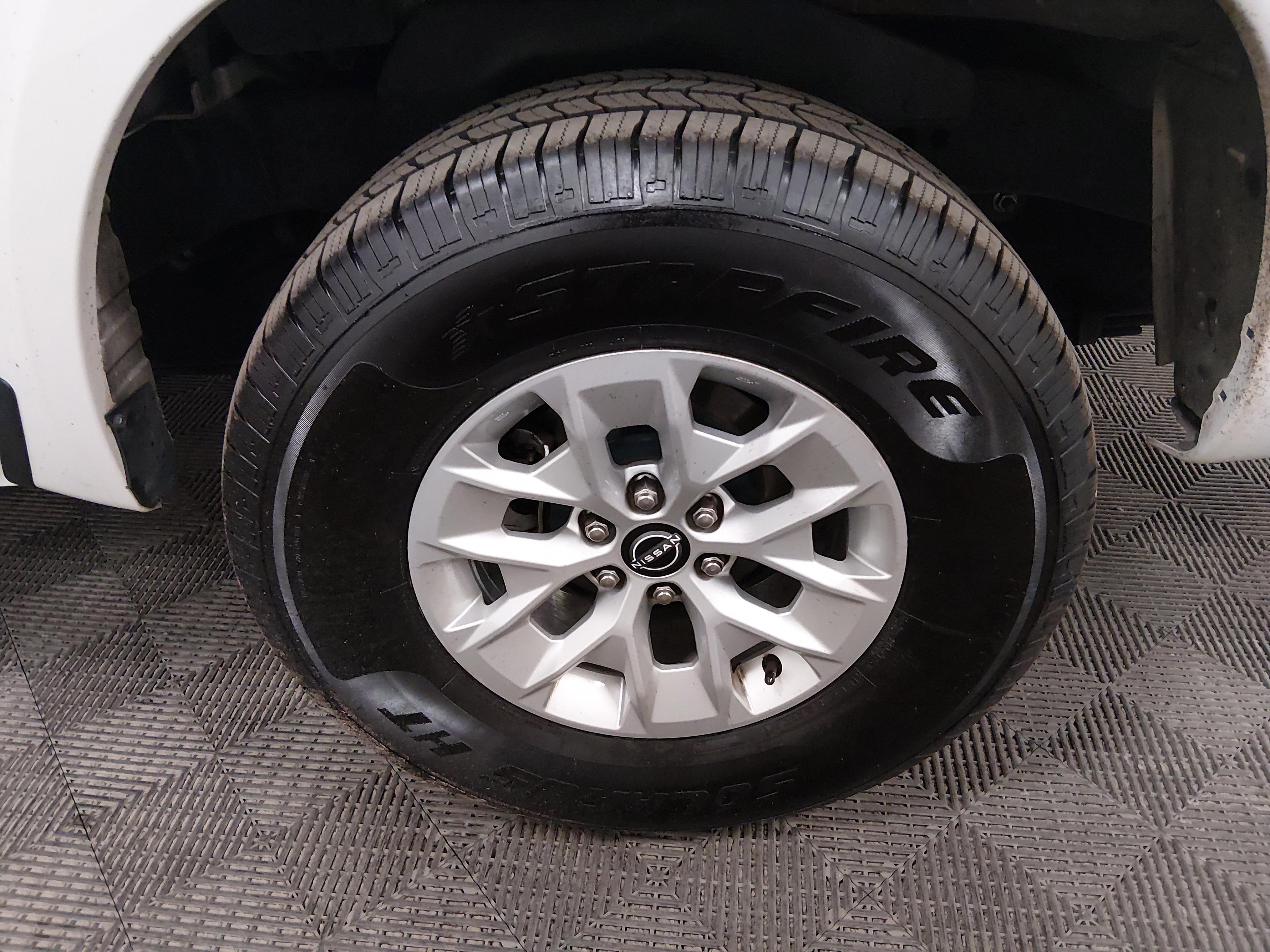 Nissan Frontier Crew Cab 4X2 Sv - Thumbnail 10