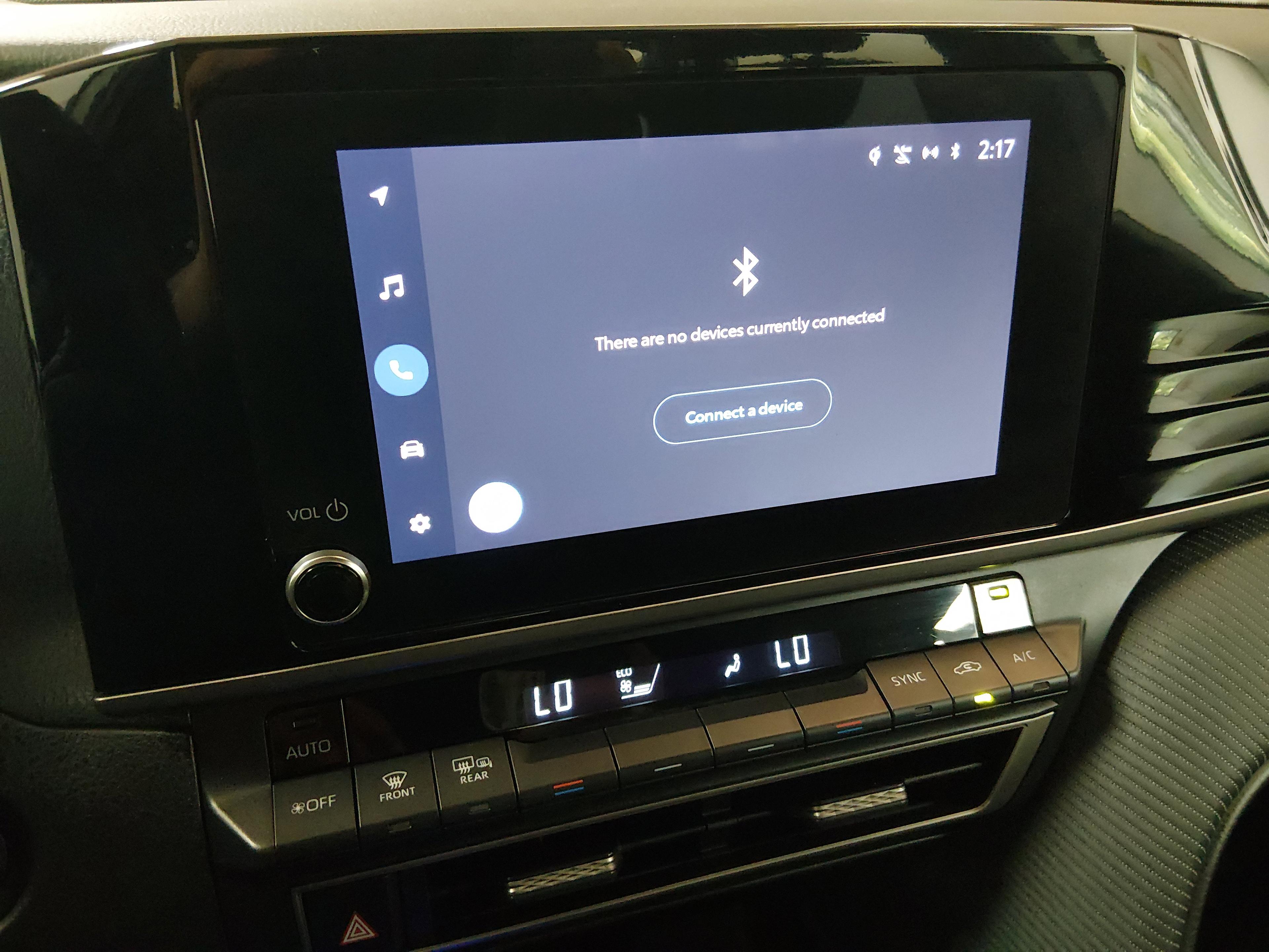 Toyota Camry Se - Thumbnail 19