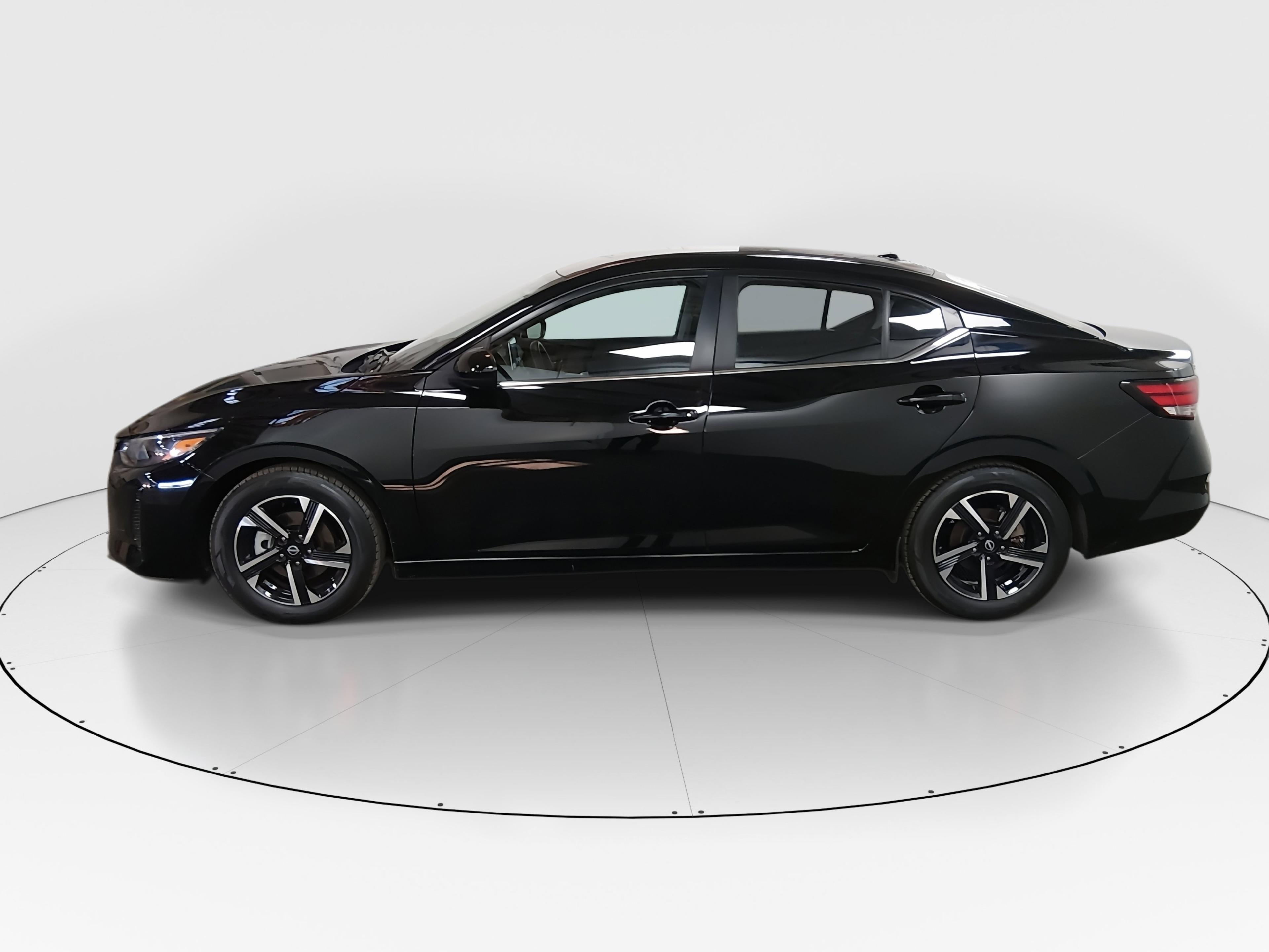 Nissan Sentra Sv Cvt - Thumbnail 4