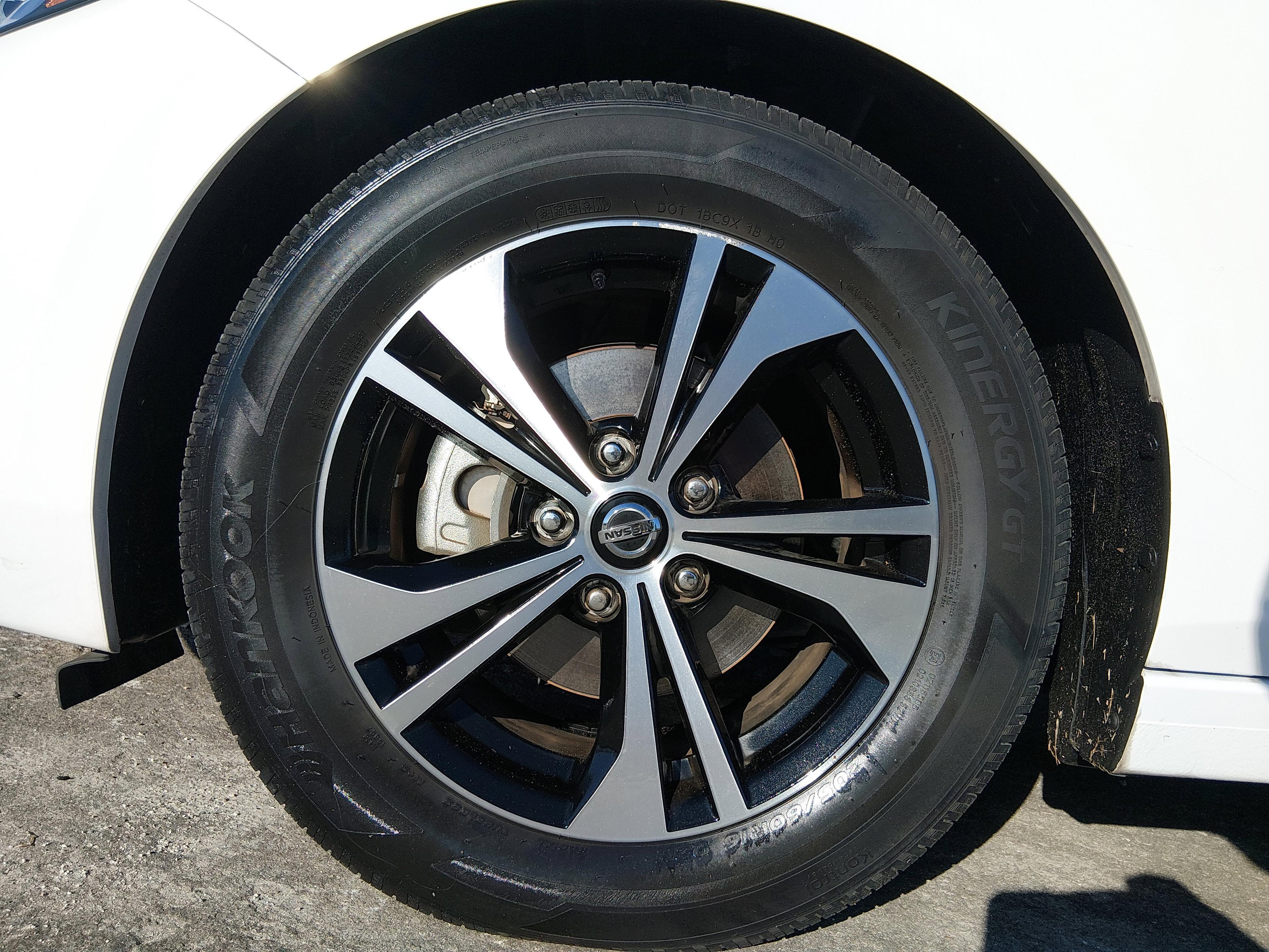 Nissan Sentra Sv Cvt - Thumbnail 10