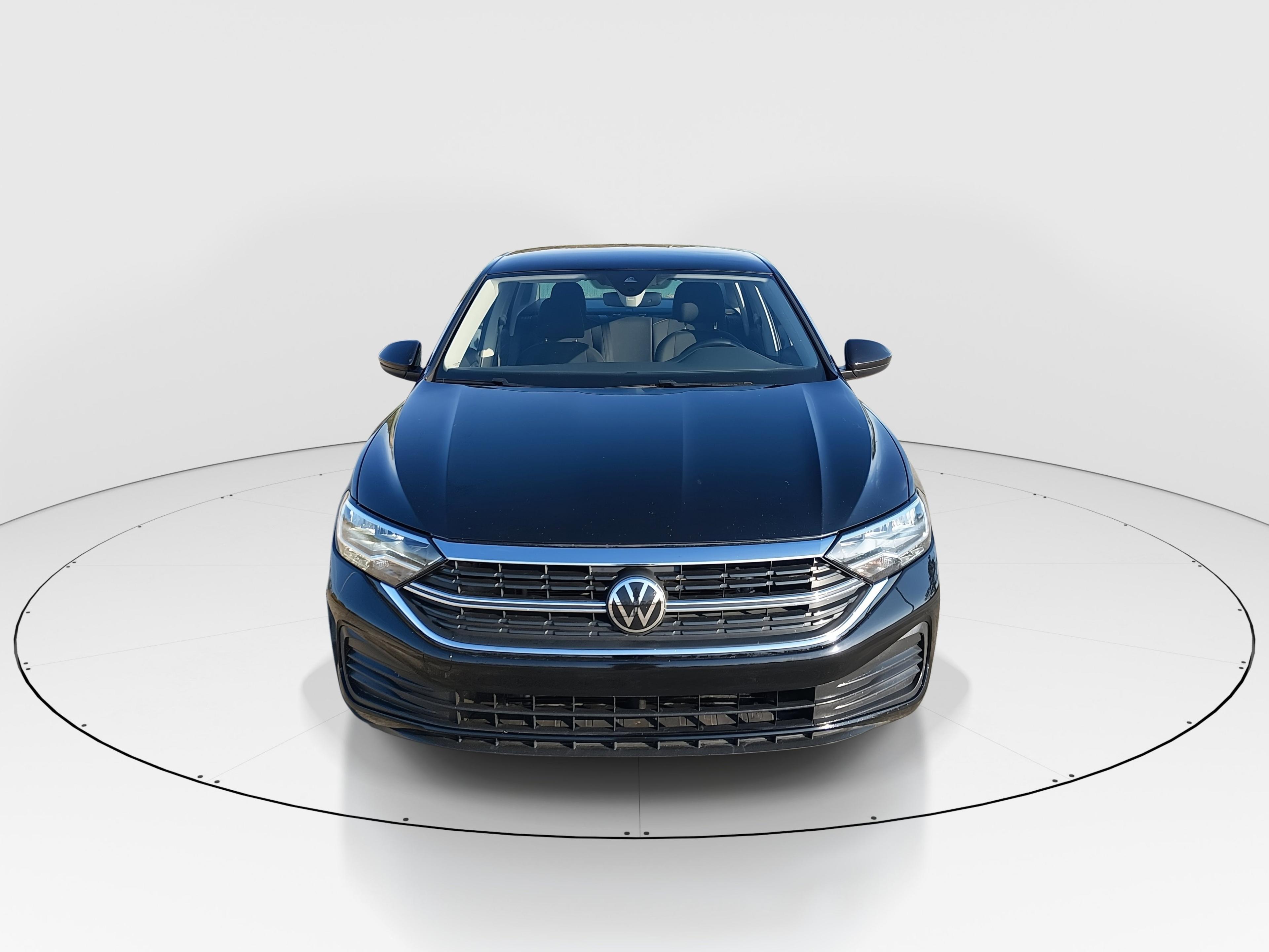Volkswagen Jetta S Auto - Thumbnail 2