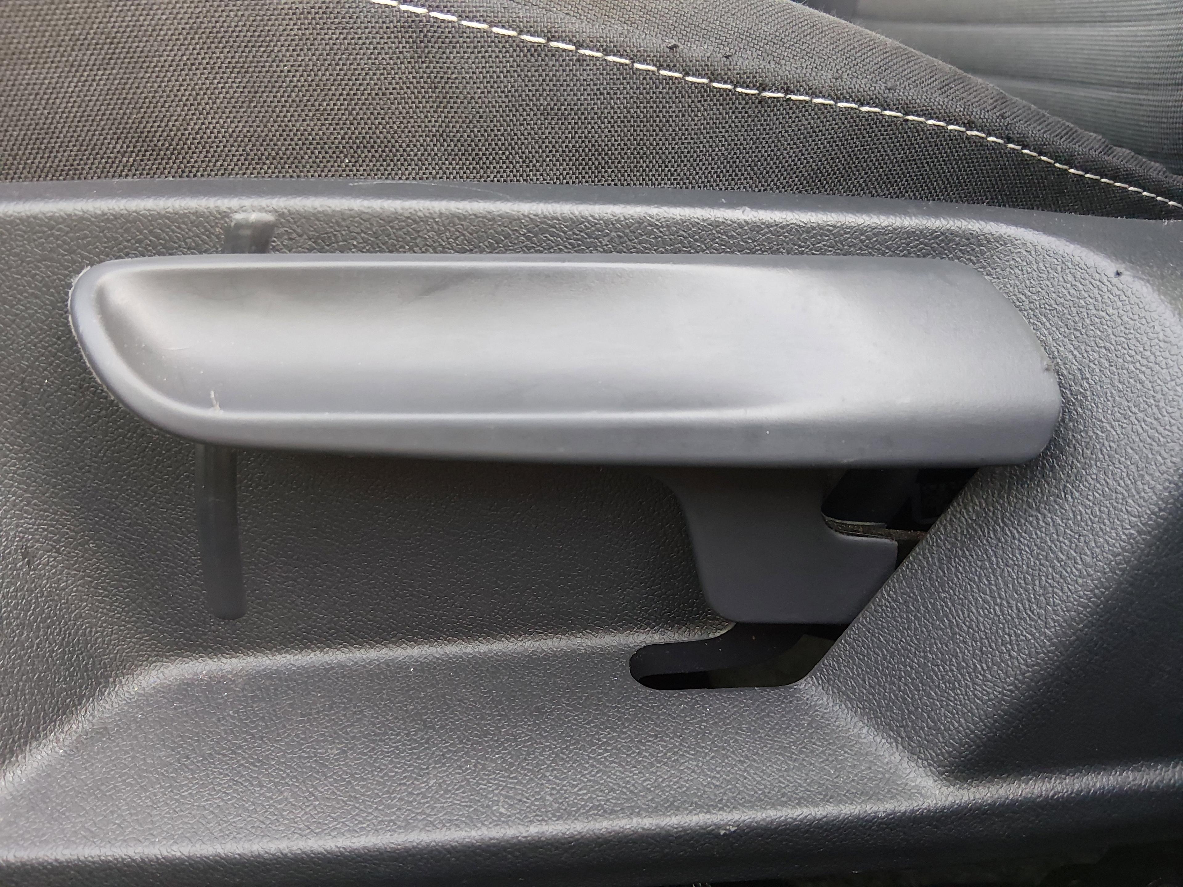 Volkswagen Jetta S Auto - Thumbnail 19