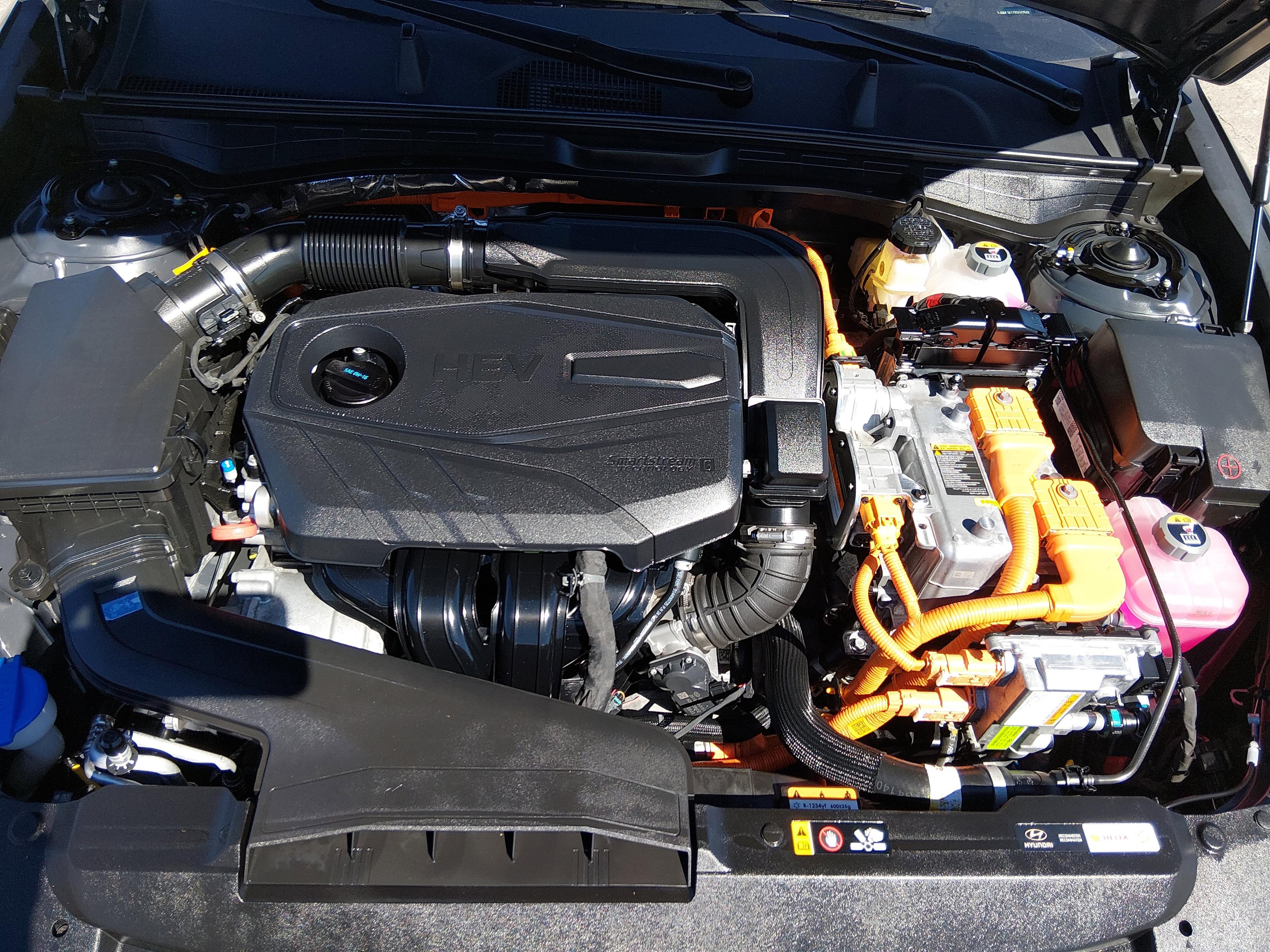 Hyundai Sonata Hybrid Sel Fwd - Thumbnail 9