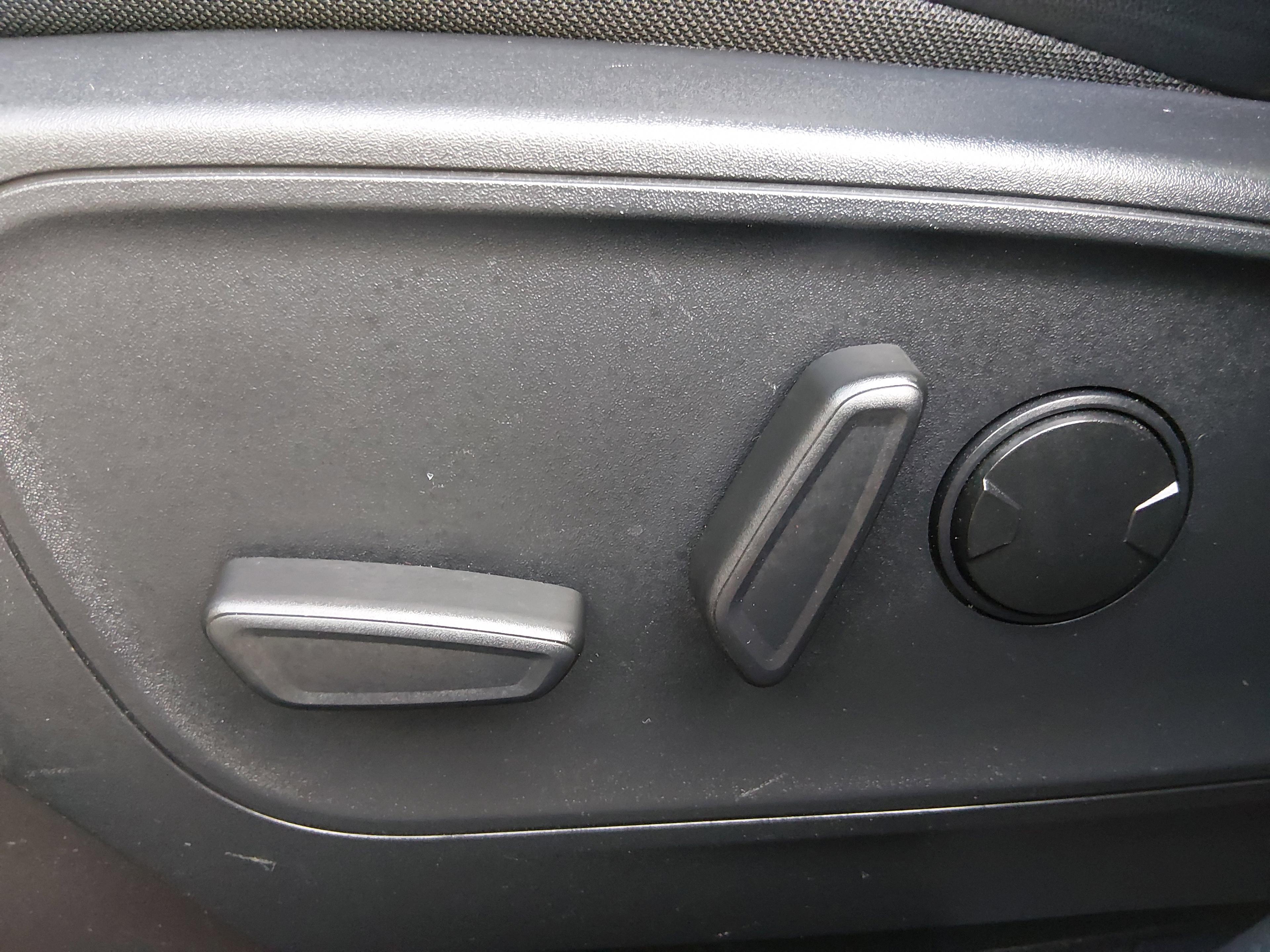 Ford Escape St-Line Select Awd - Thumbnail 20