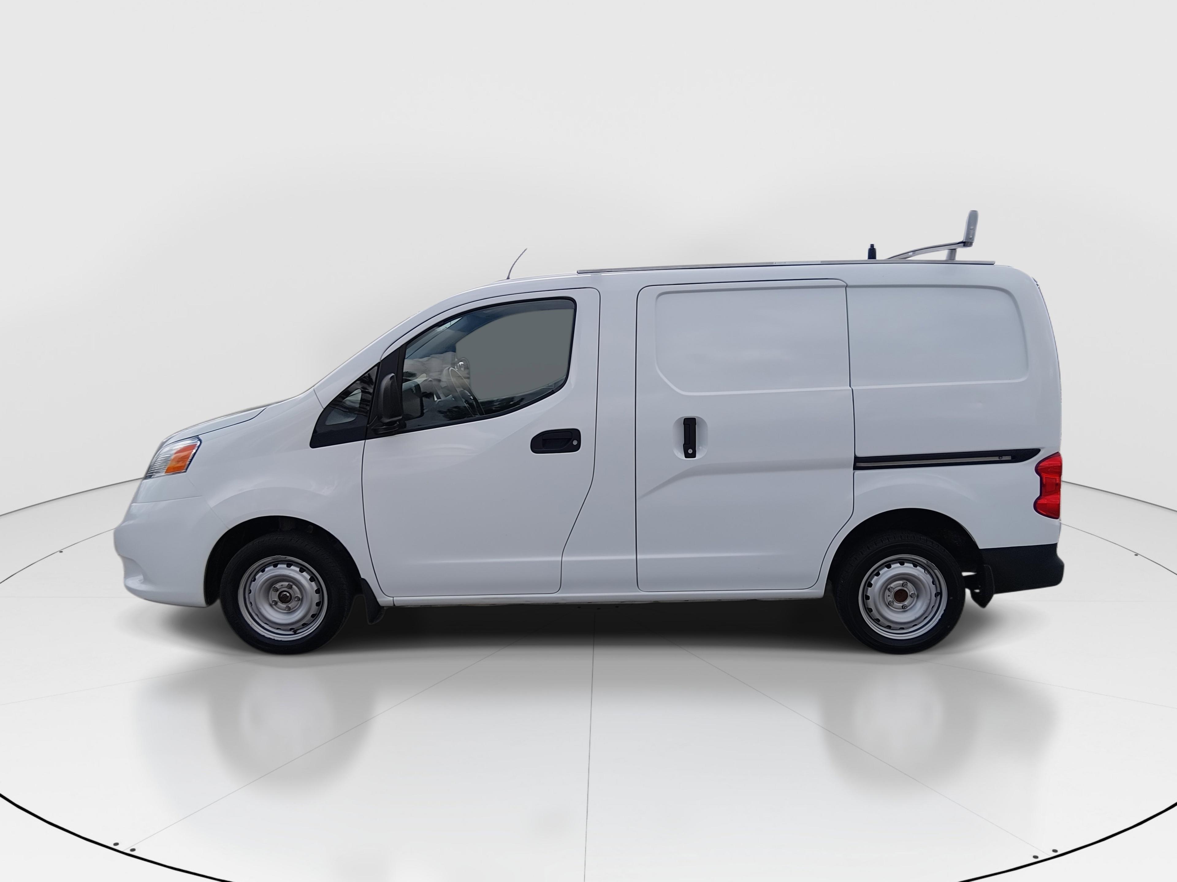 Nissan Nv200 Compact Cargo - Thumbnail 4