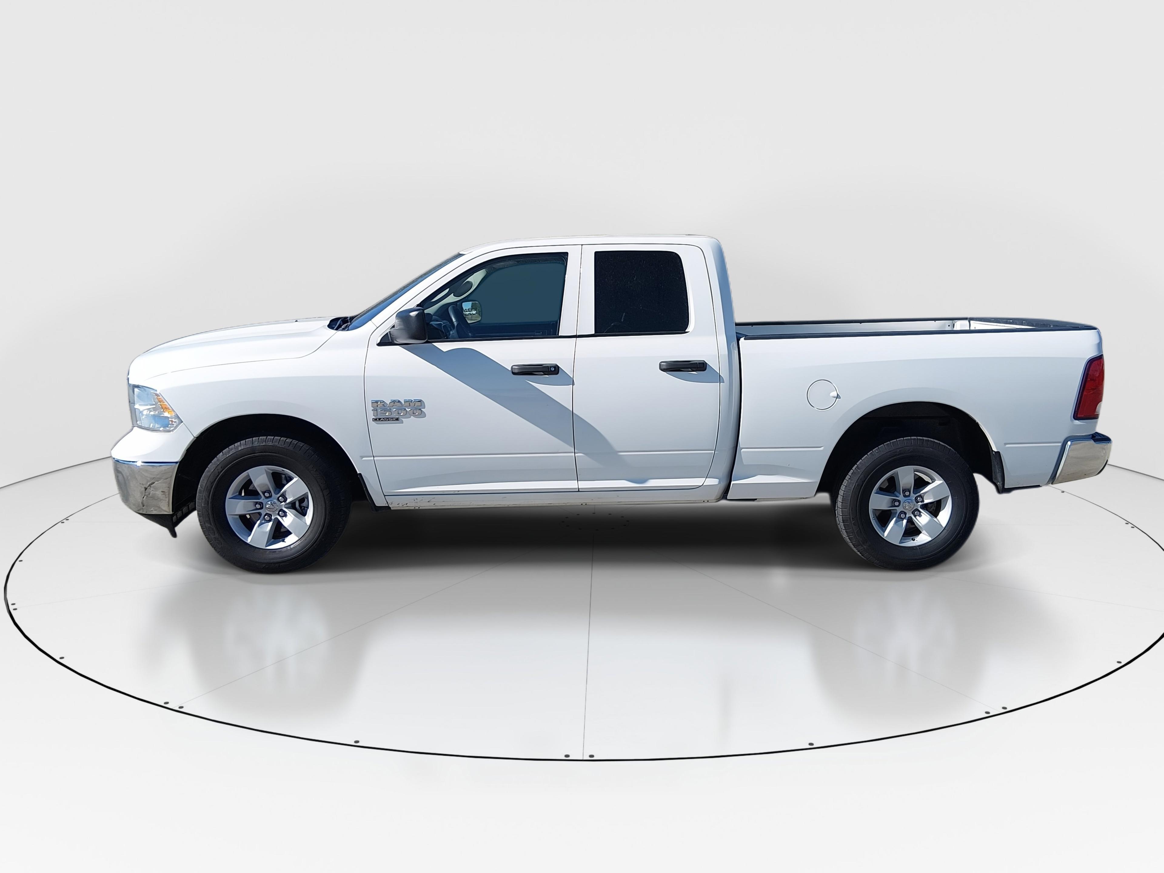 Ram 1500 Classic Slt 4X2 Quad Cab 6'4" Box - Thumbnail 4