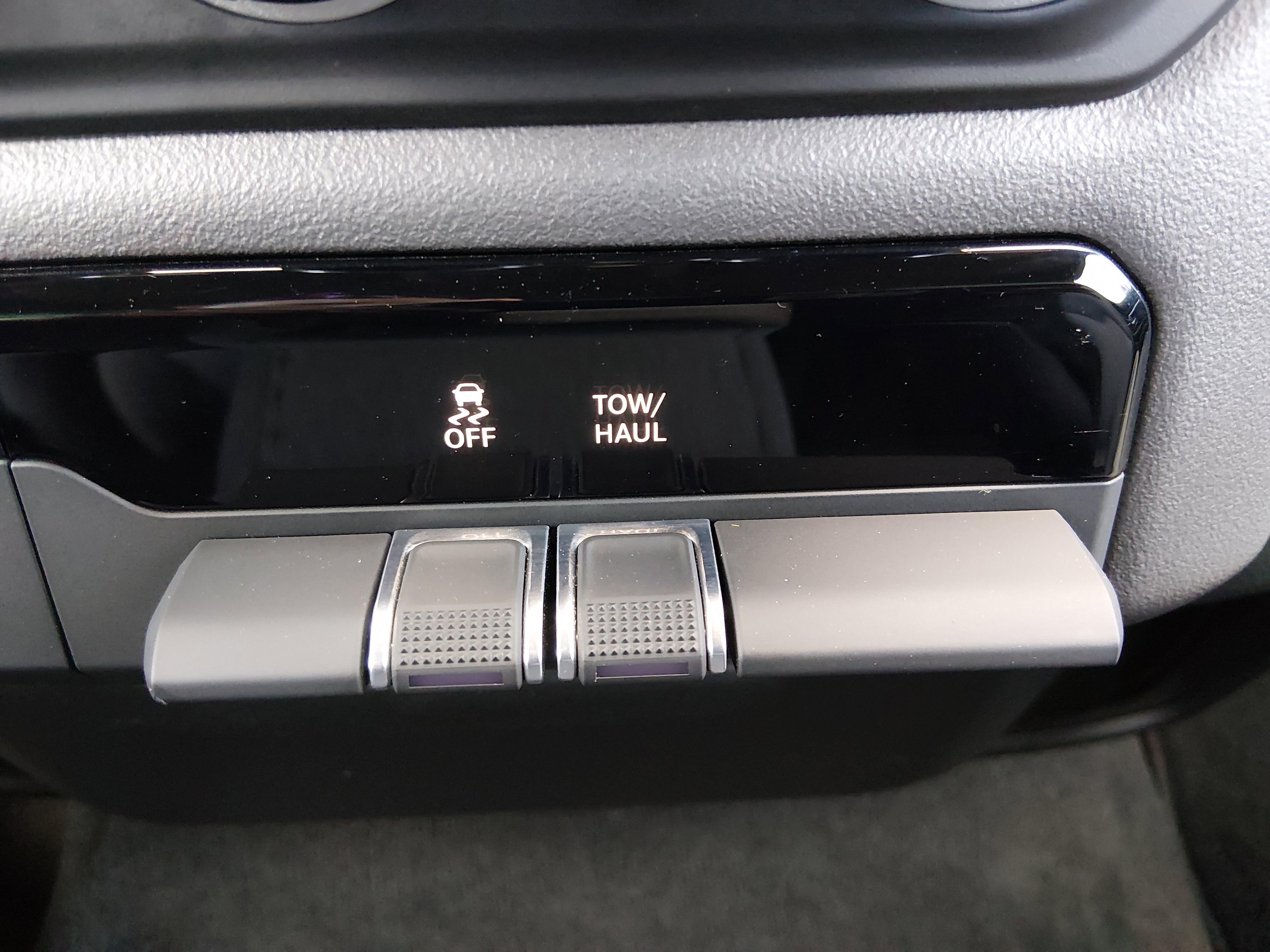 Ram 1500 - Thumbnail 16