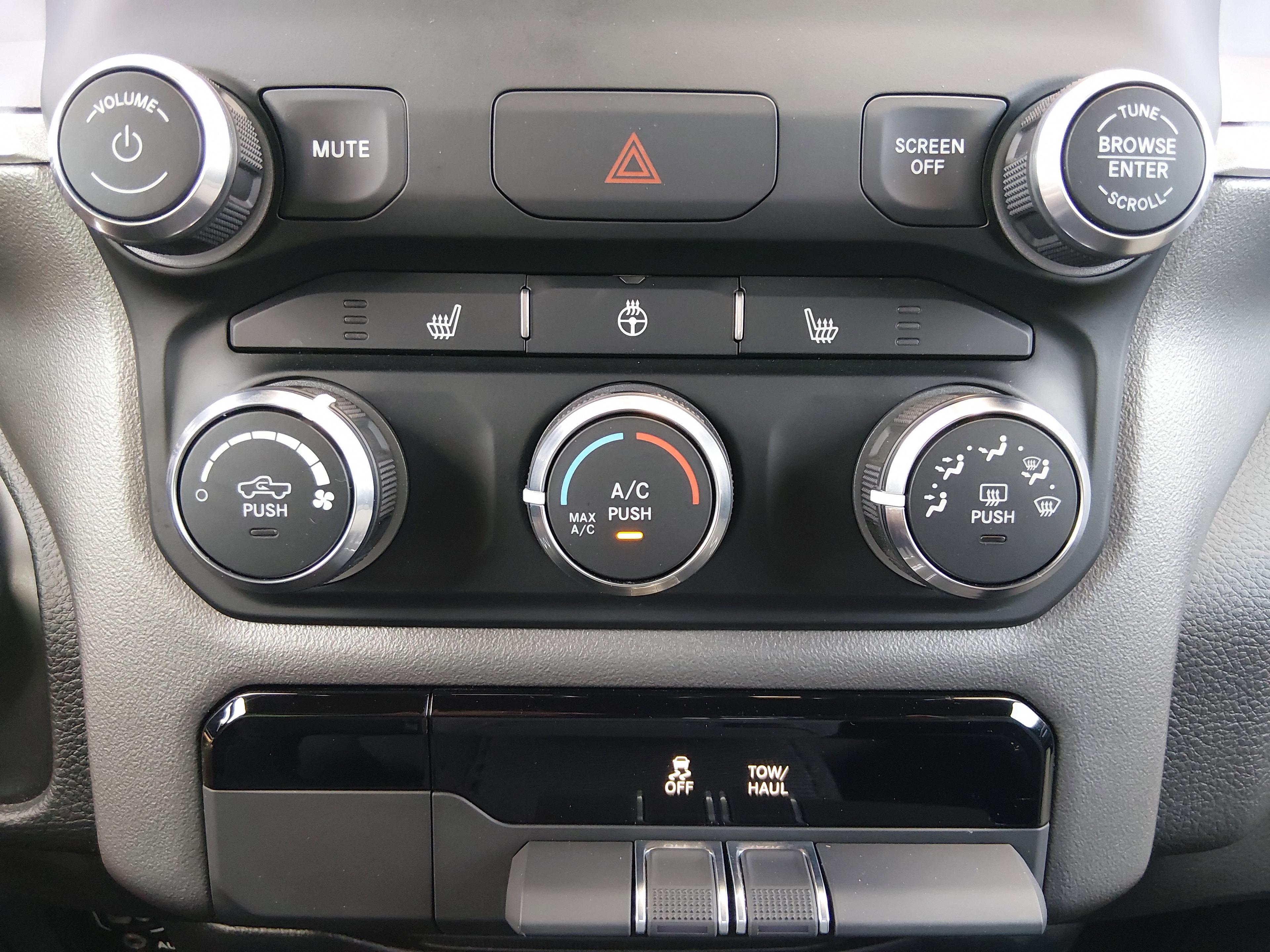 Ram 1500 - Thumbnail 13