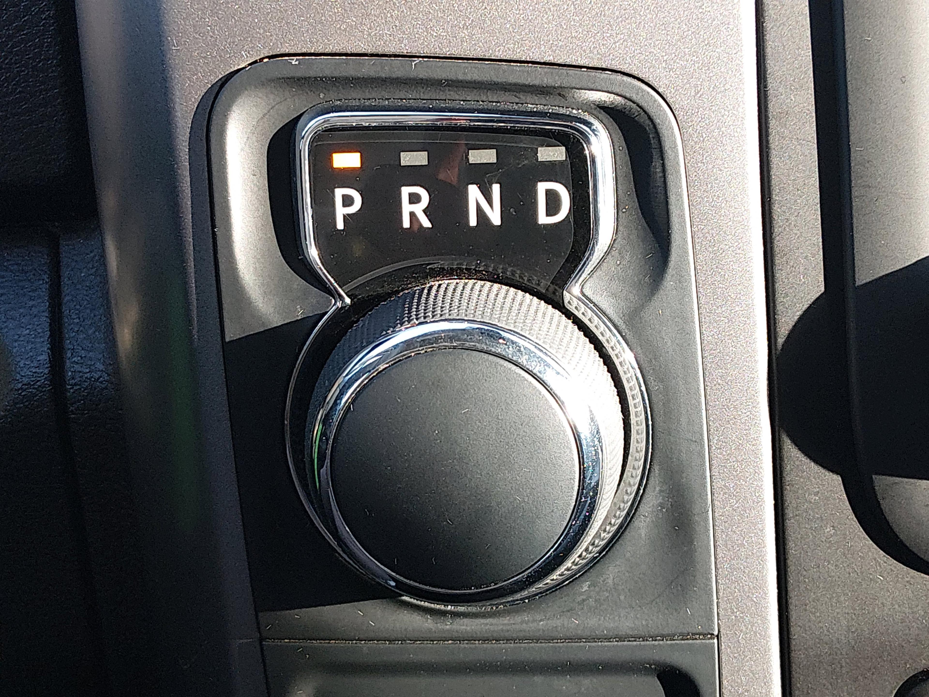 Ram 1500 Classic Slt 4X2 Quad Cab 6'4" Box - Thumbnail 20