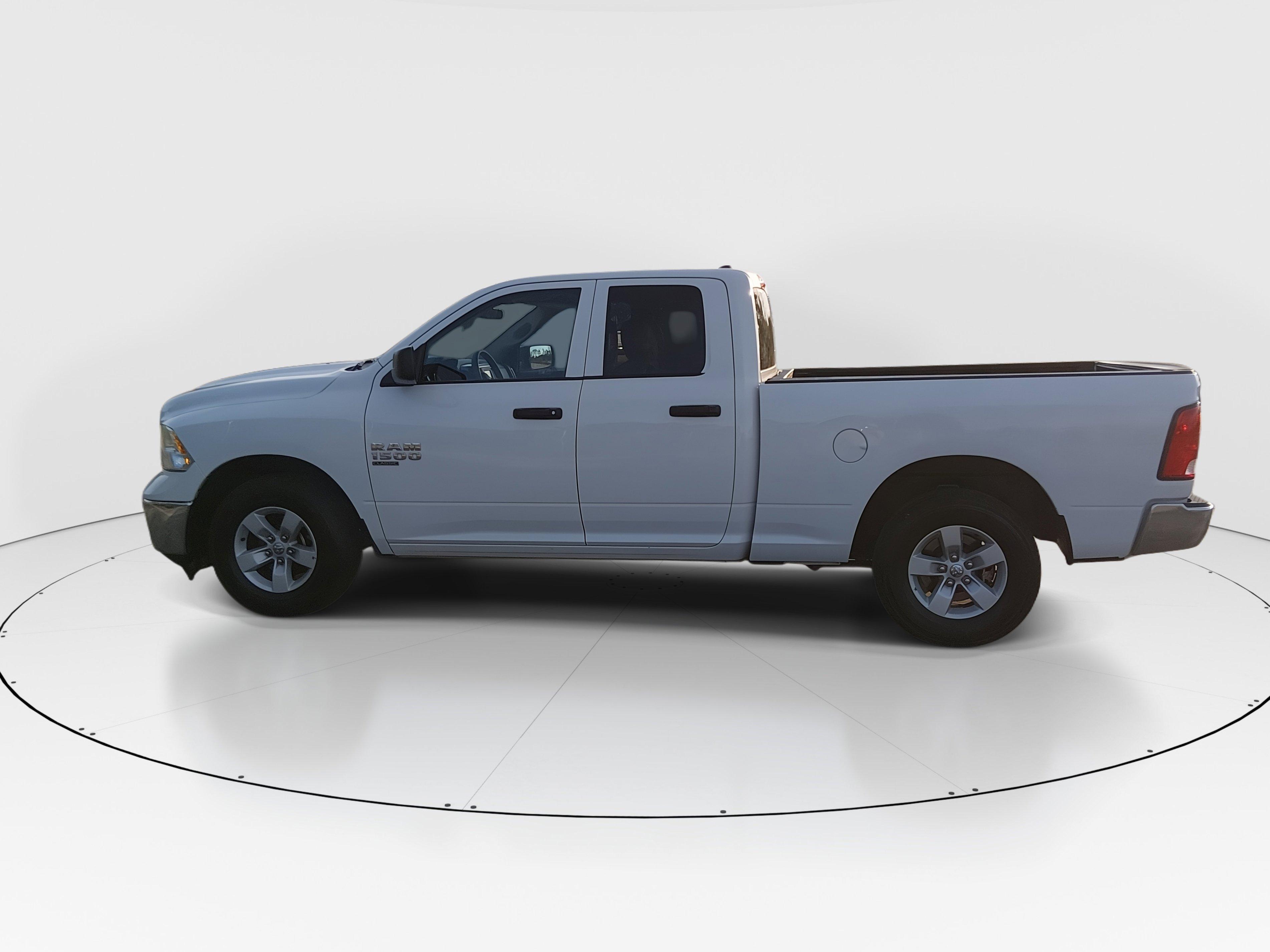 Ram 1500 Classic Slt 4X2 Quad Cab 6'4" Box - Thumbnail 4