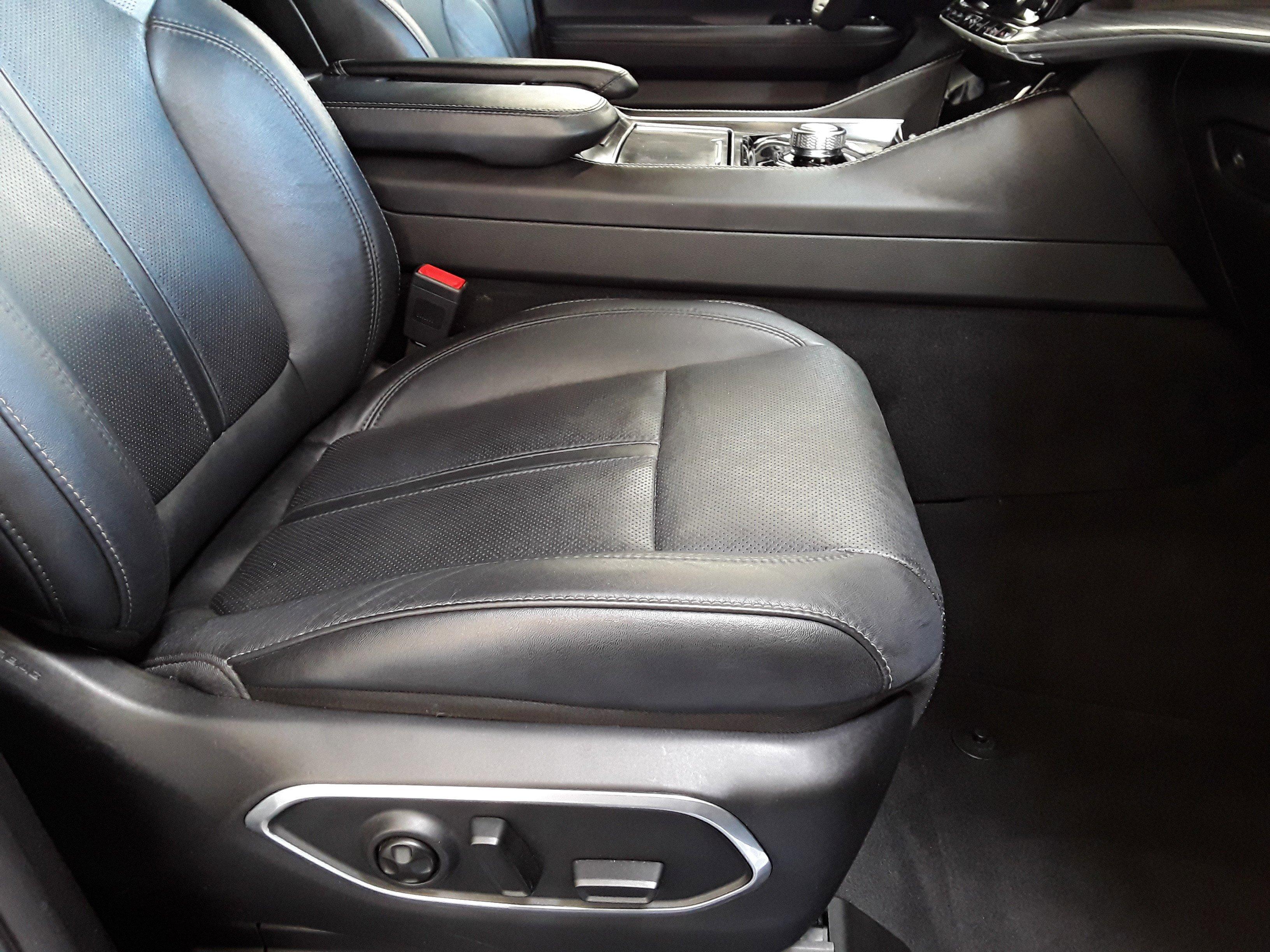 Jeep Wagoneer L Series Ii 4X2 - Thumbnail 9