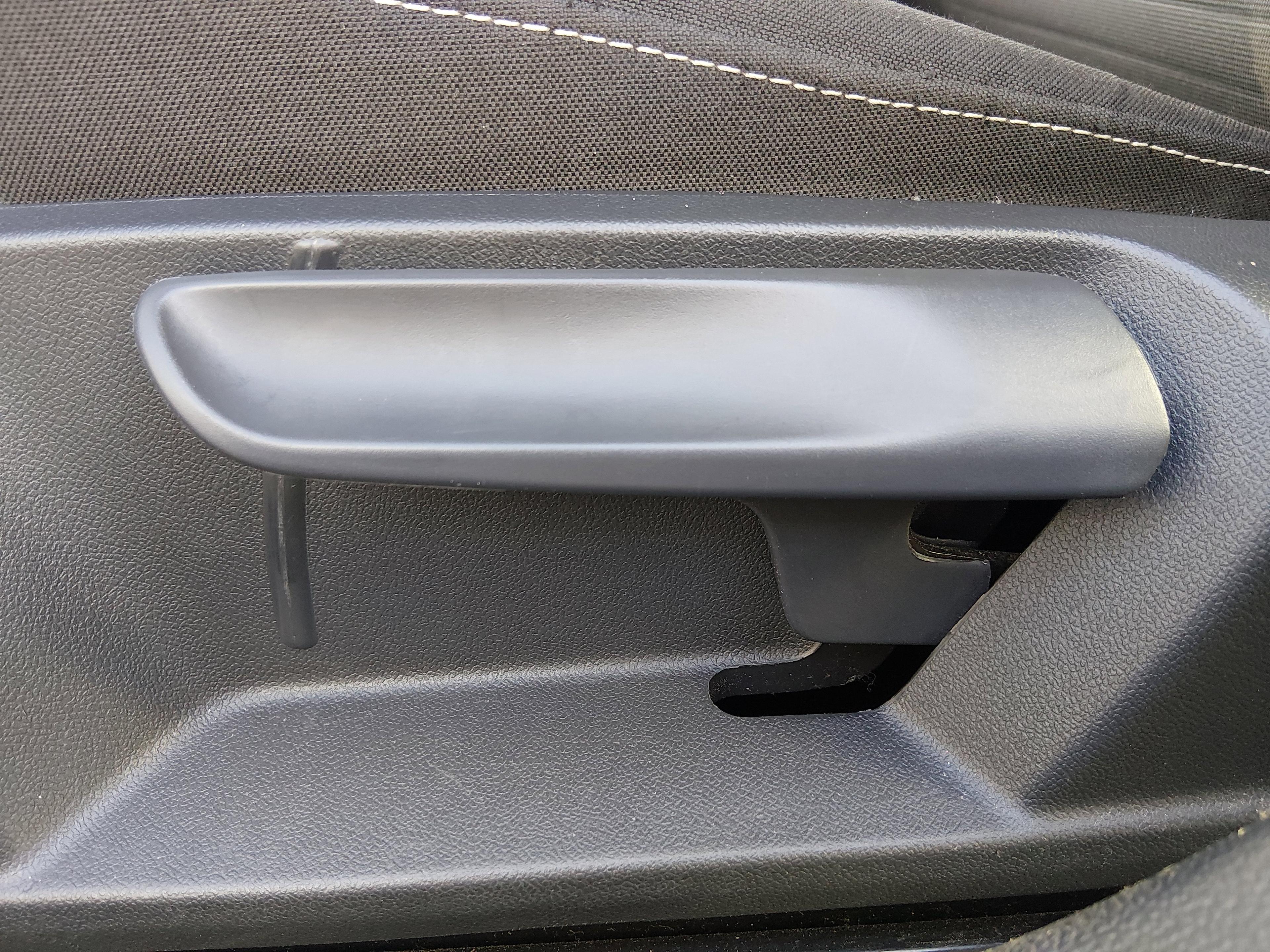 Volkswagen Jetta S Auto - Thumbnail 19