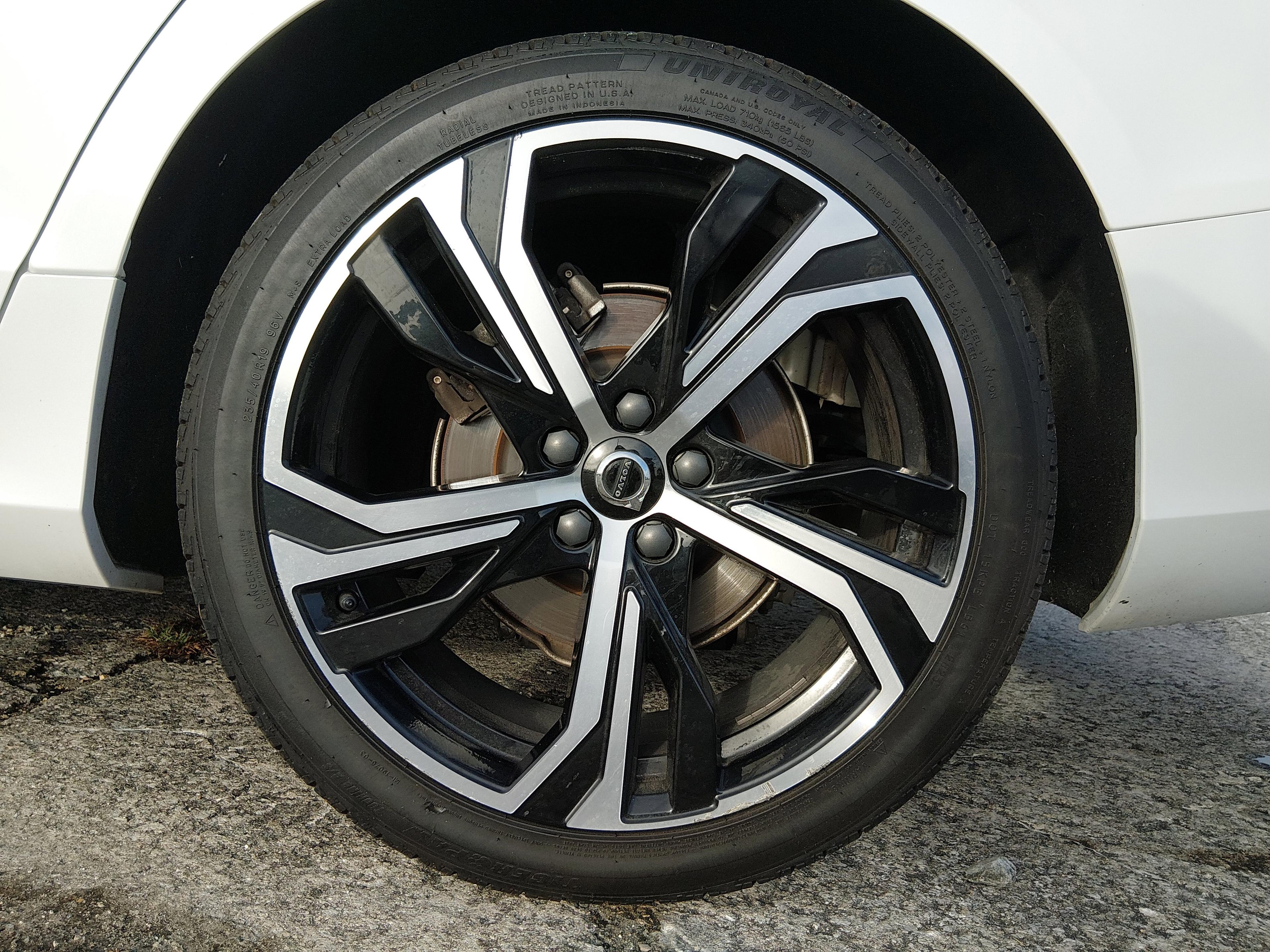 Volvo S60 B5 Fwd Plus Dark Theme - Thumbnail 10