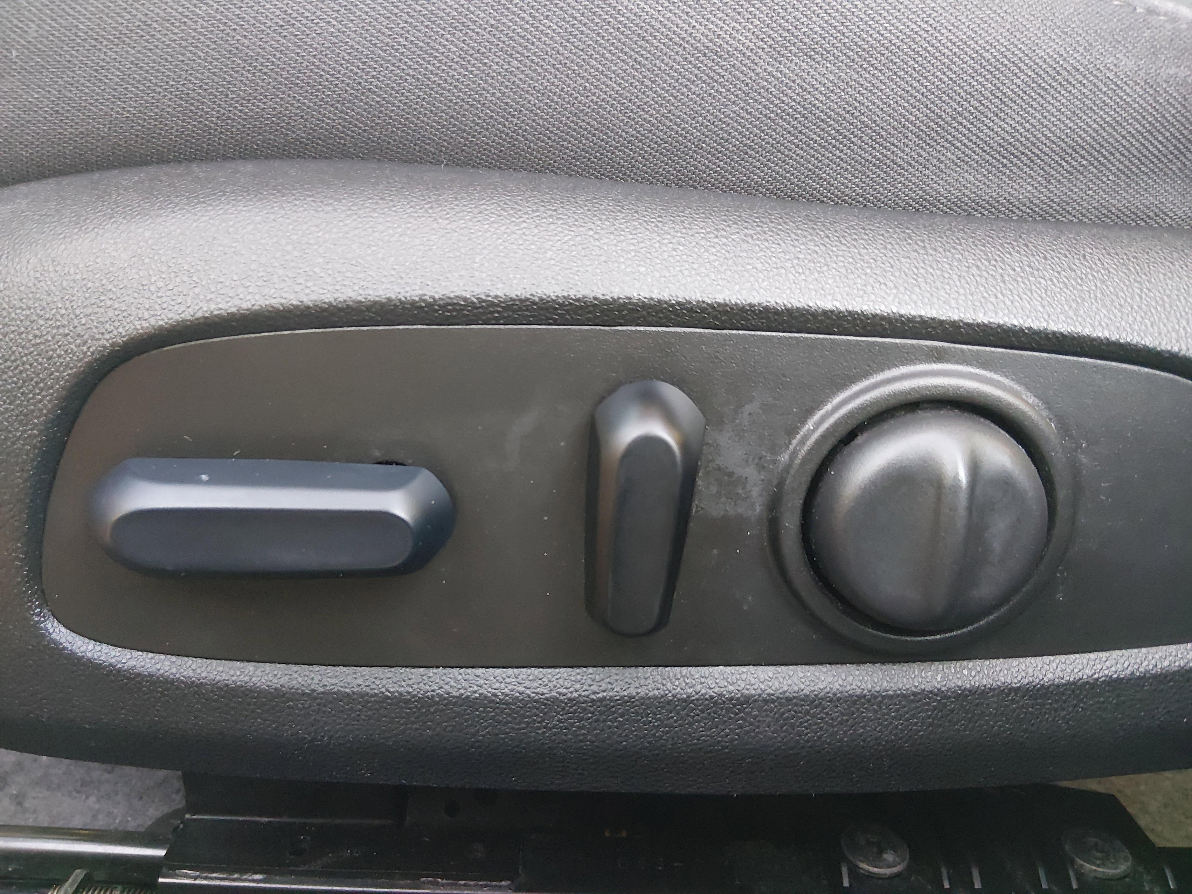 Chevrolet Malibu 4Dr Sdn 1Lt - Thumbnail 20