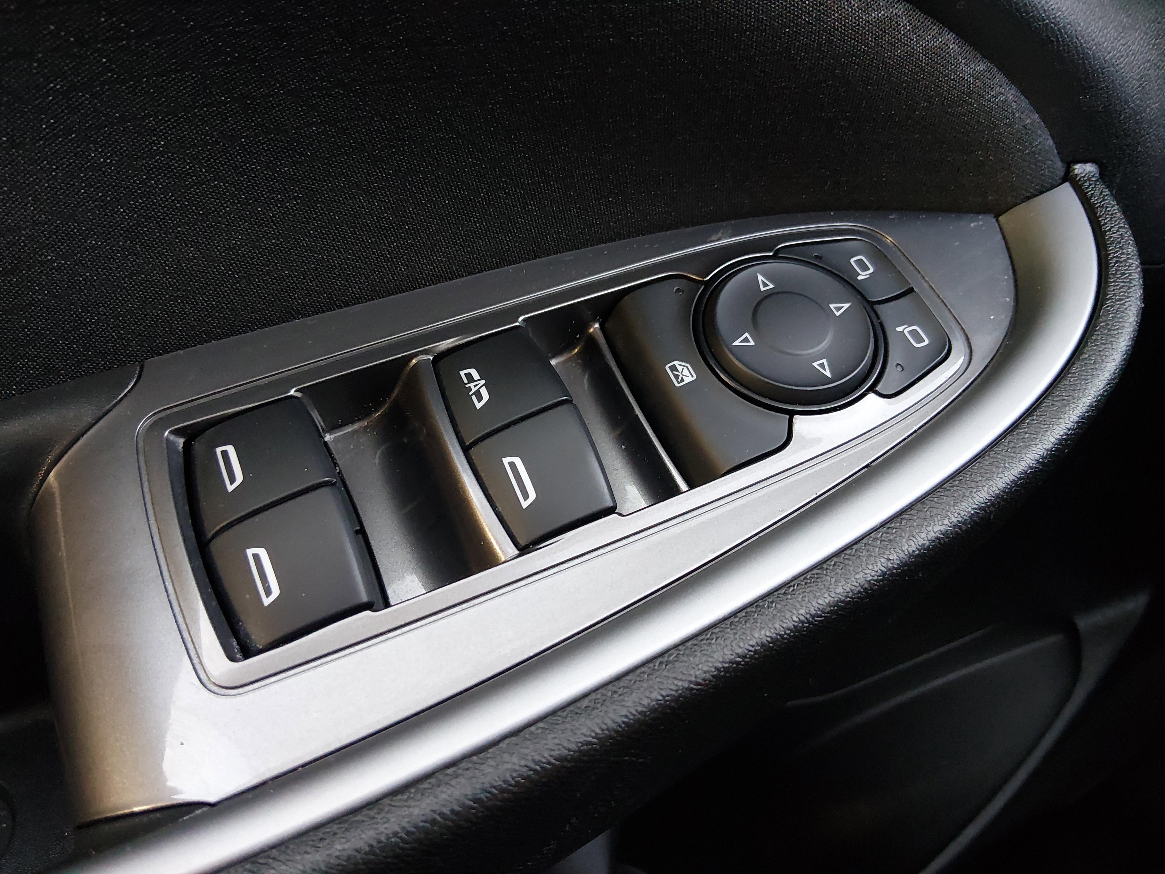 Chevrolet Malibu 4Dr Sdn 1Lt - Thumbnail 18