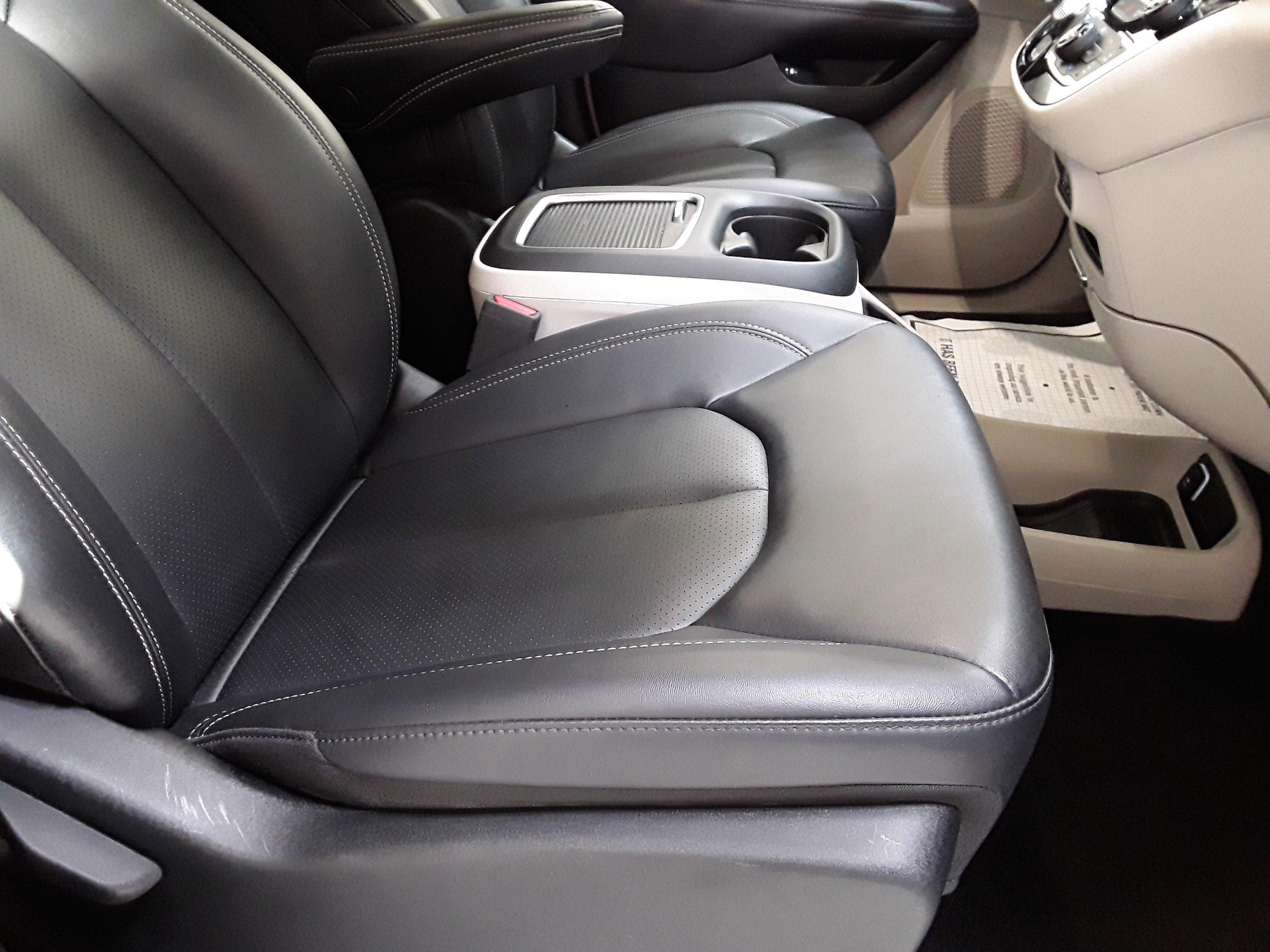 Chrysler Pacifica Hybrid Select Fwd - Thumbnail 9