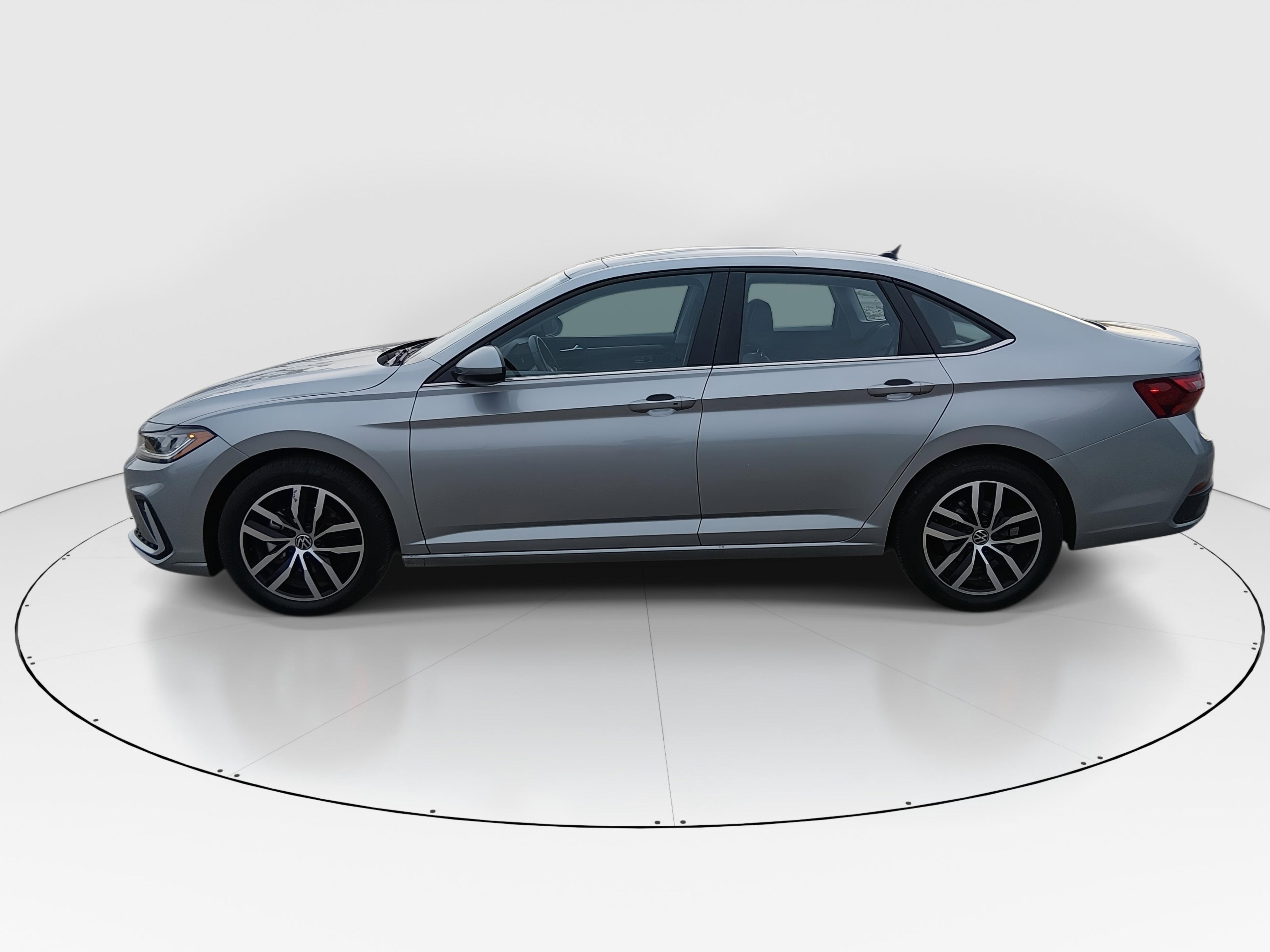 Volkswagen Jetta Se Auto - Thumbnail 4