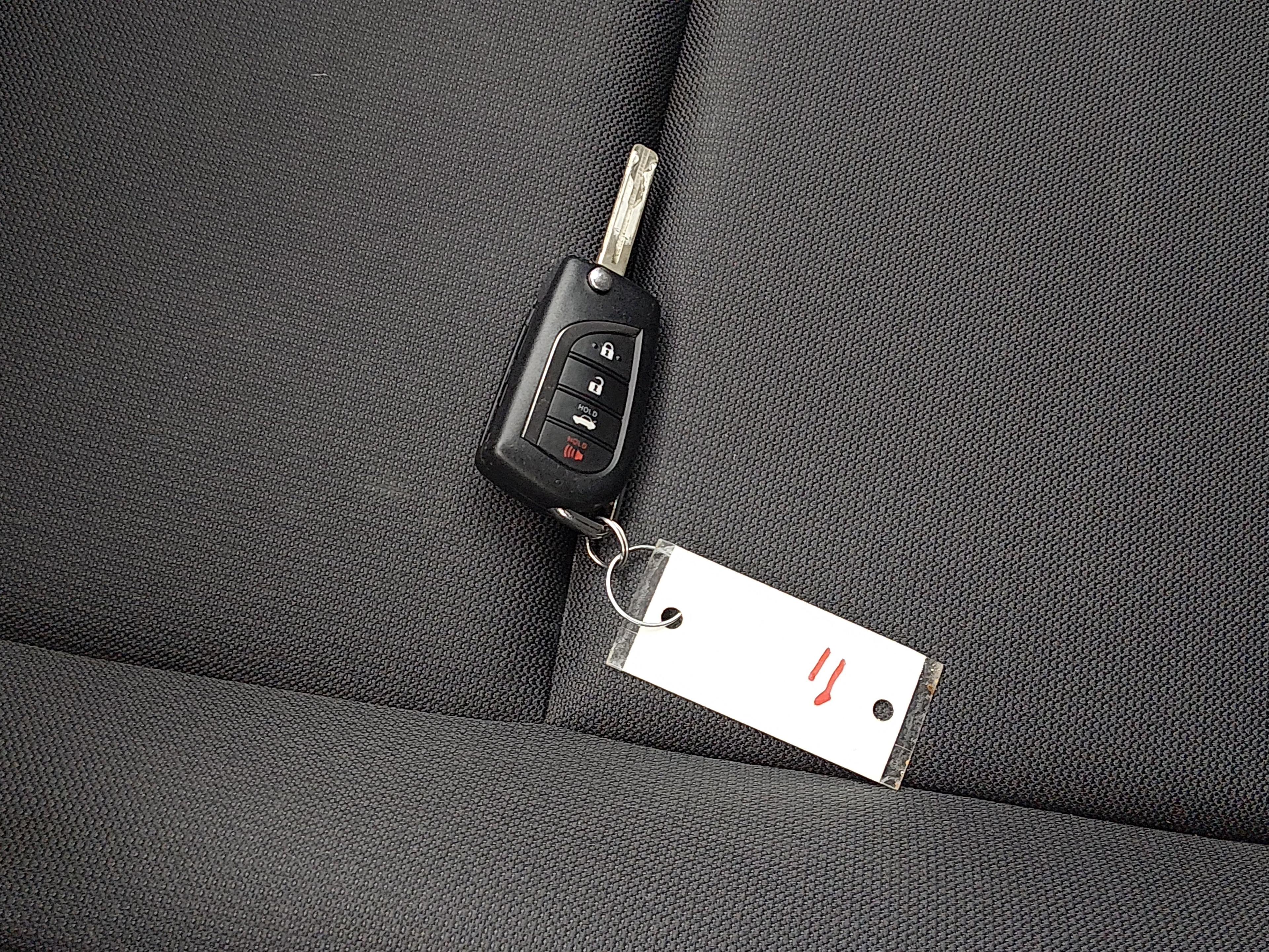 Toyota Corolla Le Cvt - Thumbnail 15