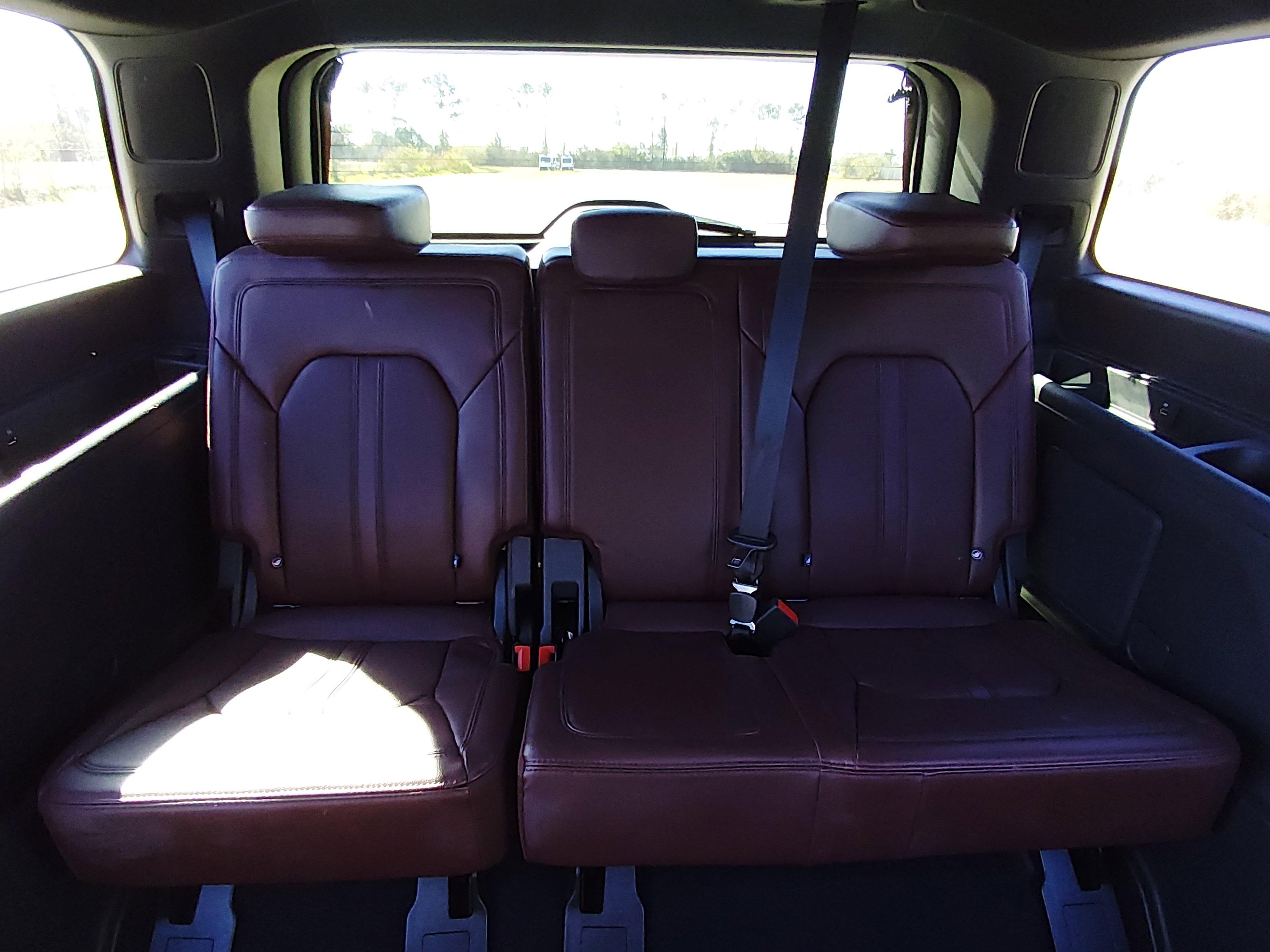 Ford Expedition Limited 4X2 - Thumbnail 19