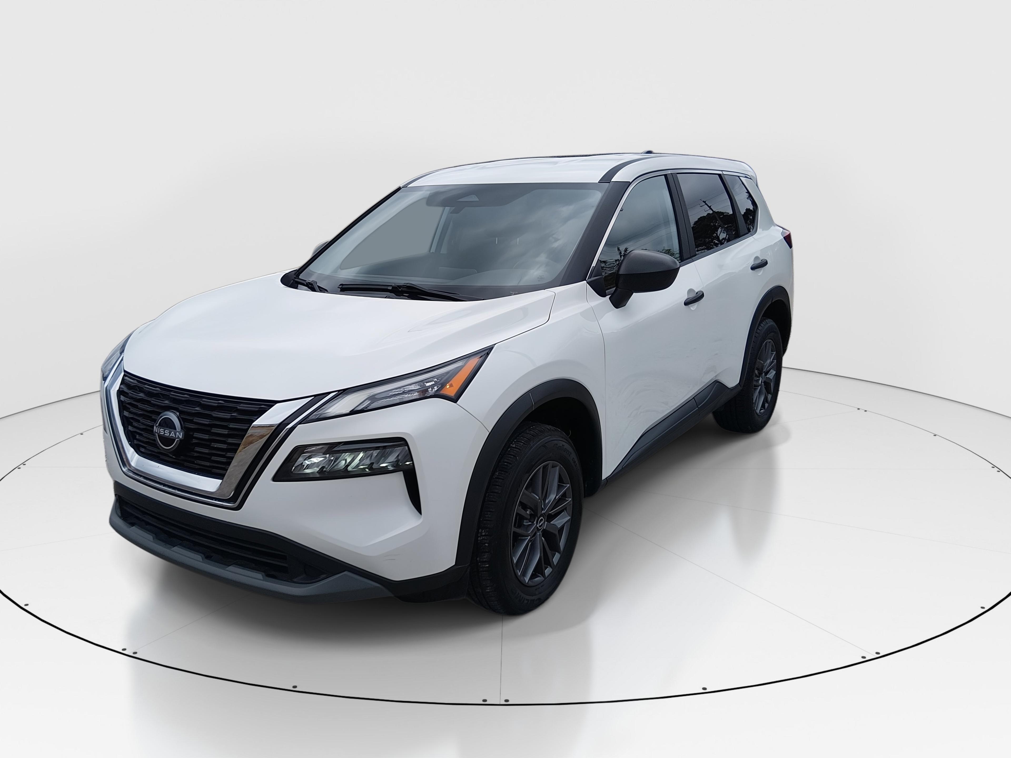 Nissan Rogue Fwd S - Thumbnail 3