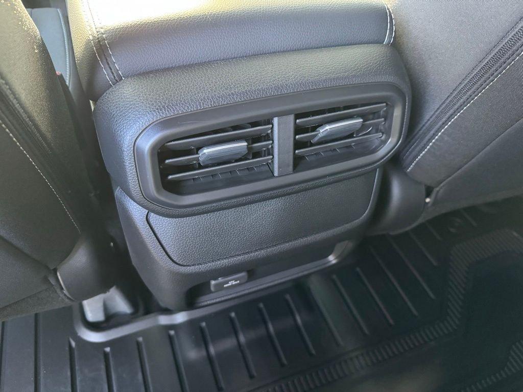 Honda Ridgeline Sport - Thumbnail 9