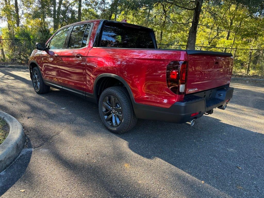 Honda Ridgeline Sport - Thumbnail 5