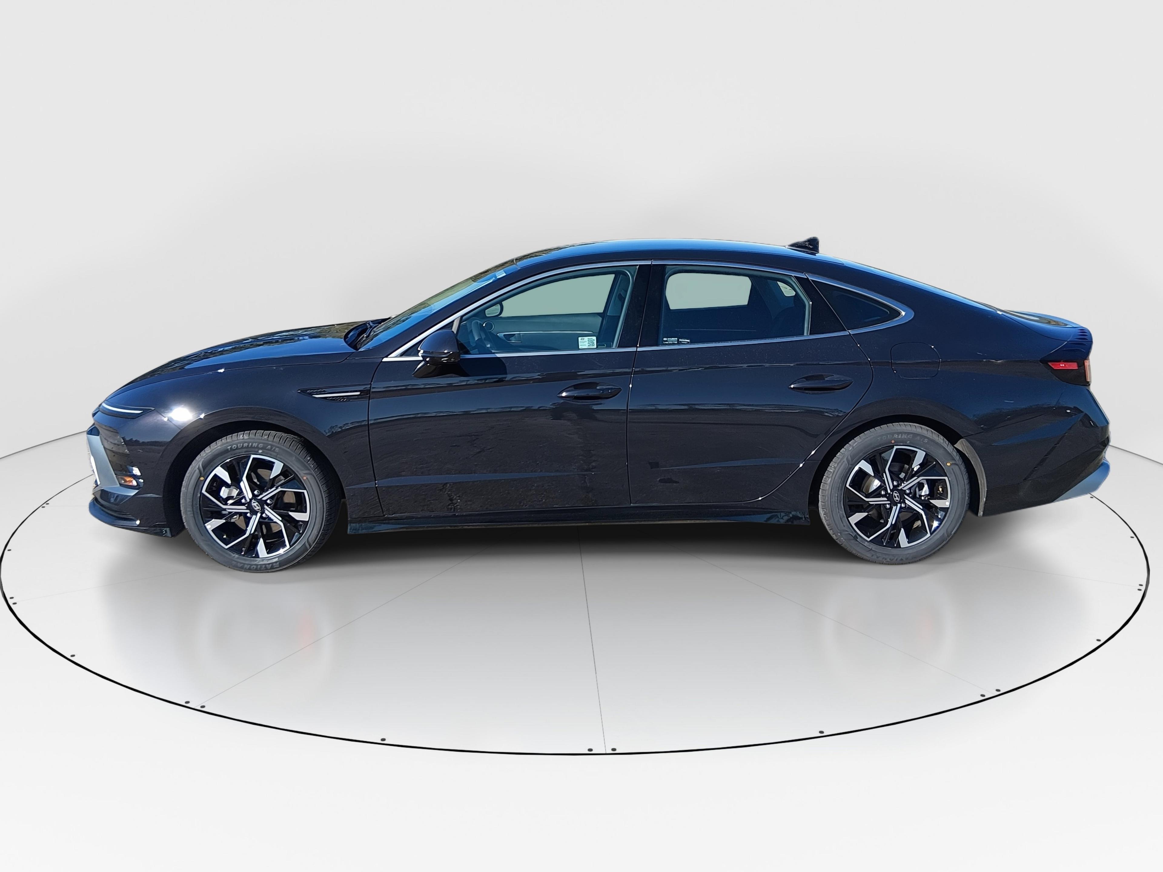 Hyundai Sonata Sel Fwd - Thumbnail 4