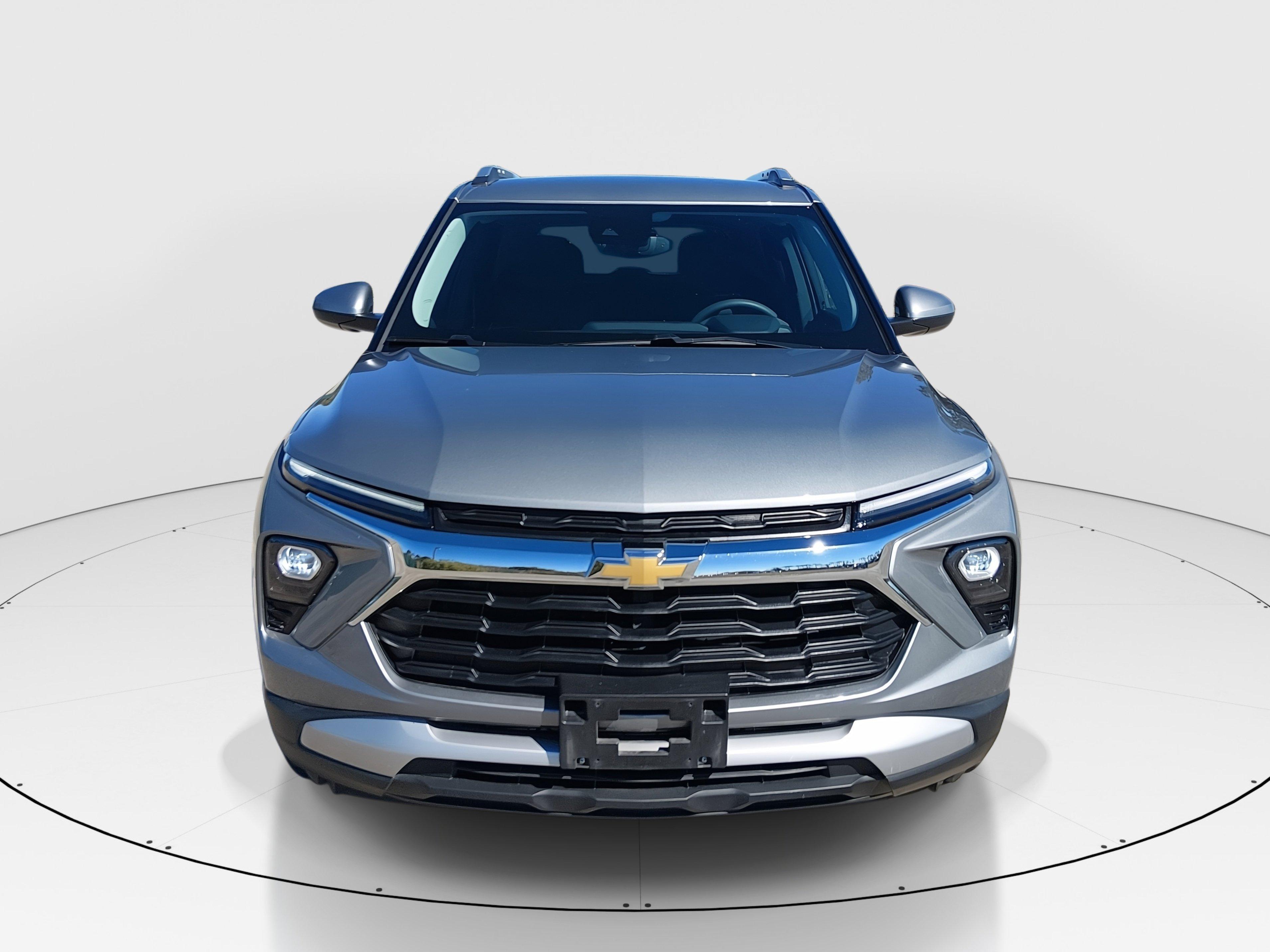 Chevrolet Trailblazer Fwd 4Dr Lt - Thumbnail 2
