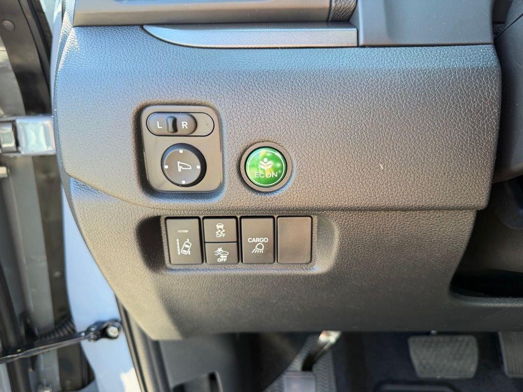 Honda Ridgeline Sport - Thumbnail 17