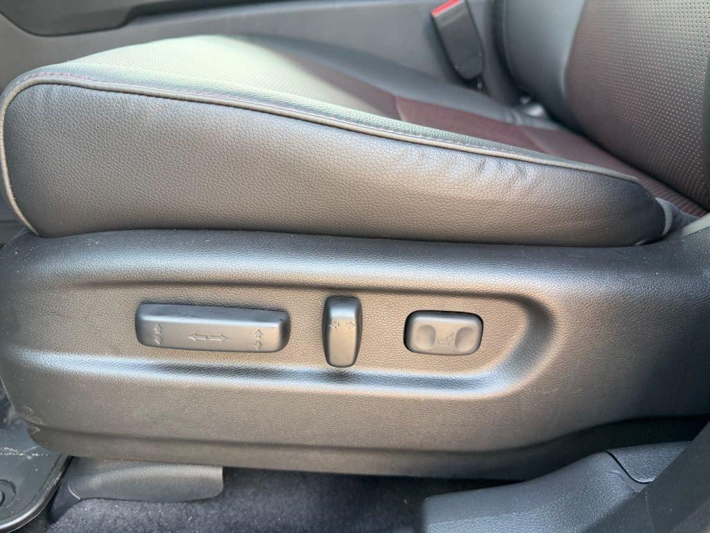 Honda Ridgeline Black Edition - Thumbnail 16