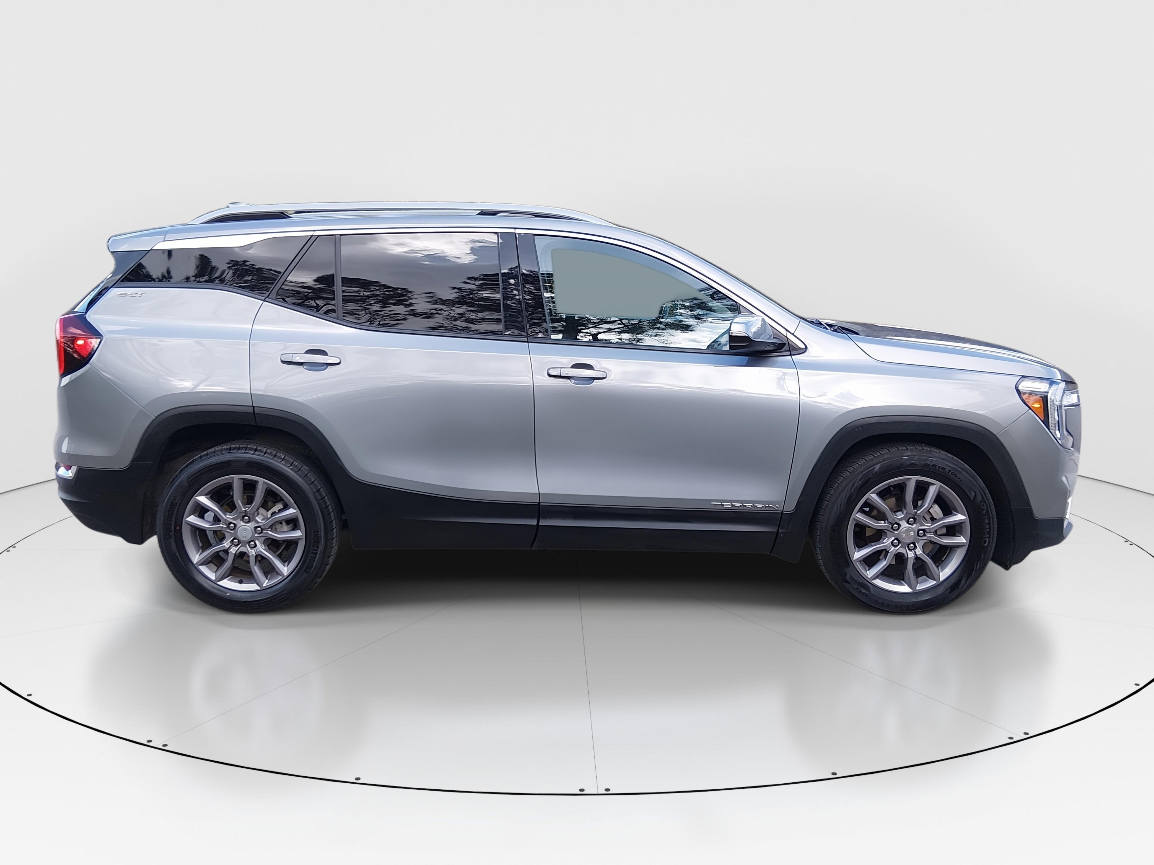 GMC Terrain Fwd 4Dr Slt - Thumbnail 8