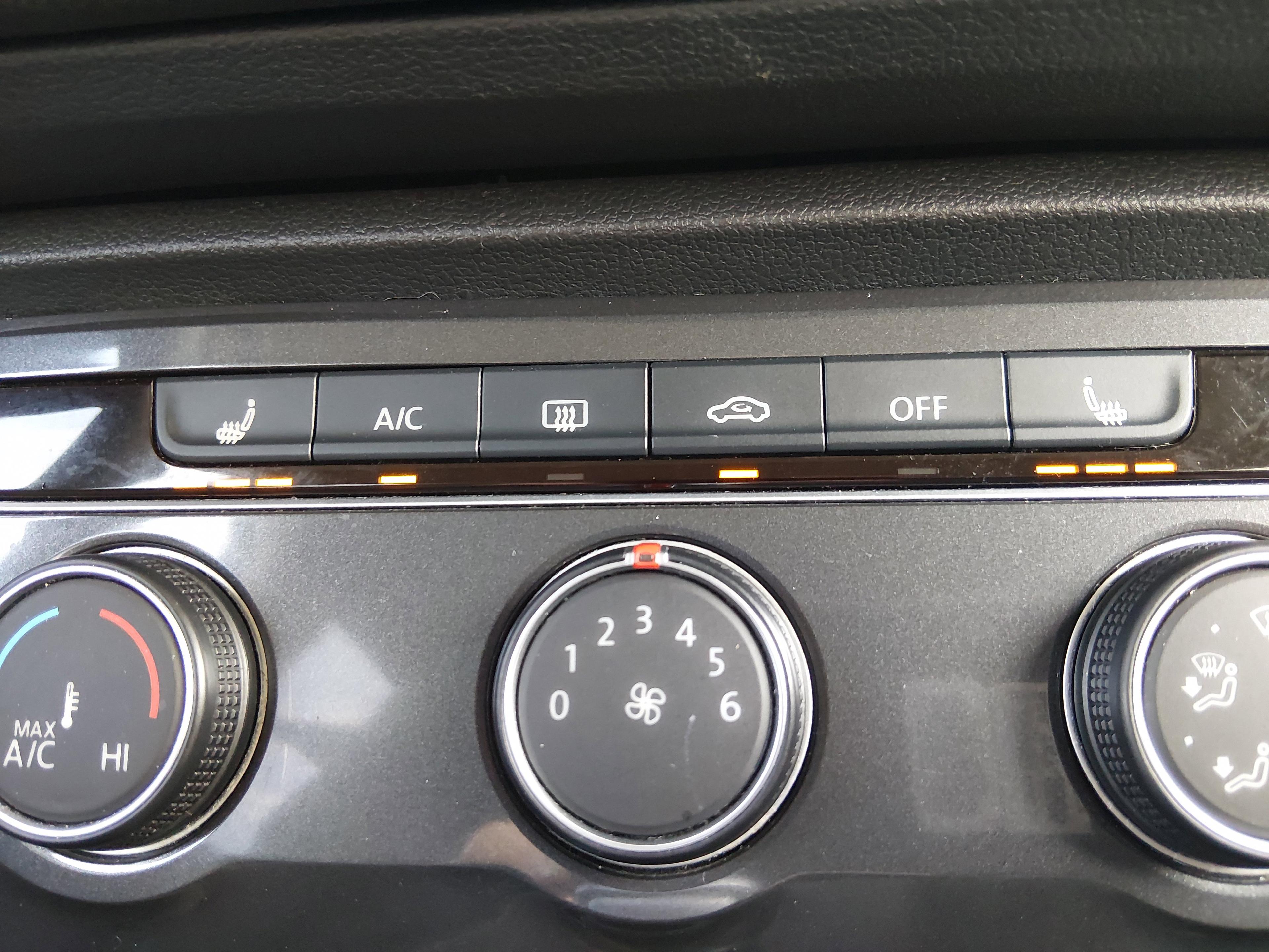 Volkswagen Tiguan 2.0T S 4Motion - Thumbnail 17