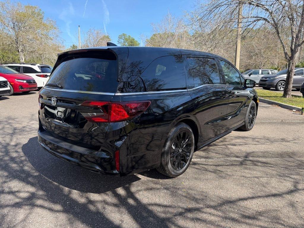 Honda Odyssey Sport-L - Thumbnail 7