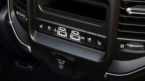 Ram 2500 Tradesman Crew Cab 4X4 6'4' Box - Thumbnail 17