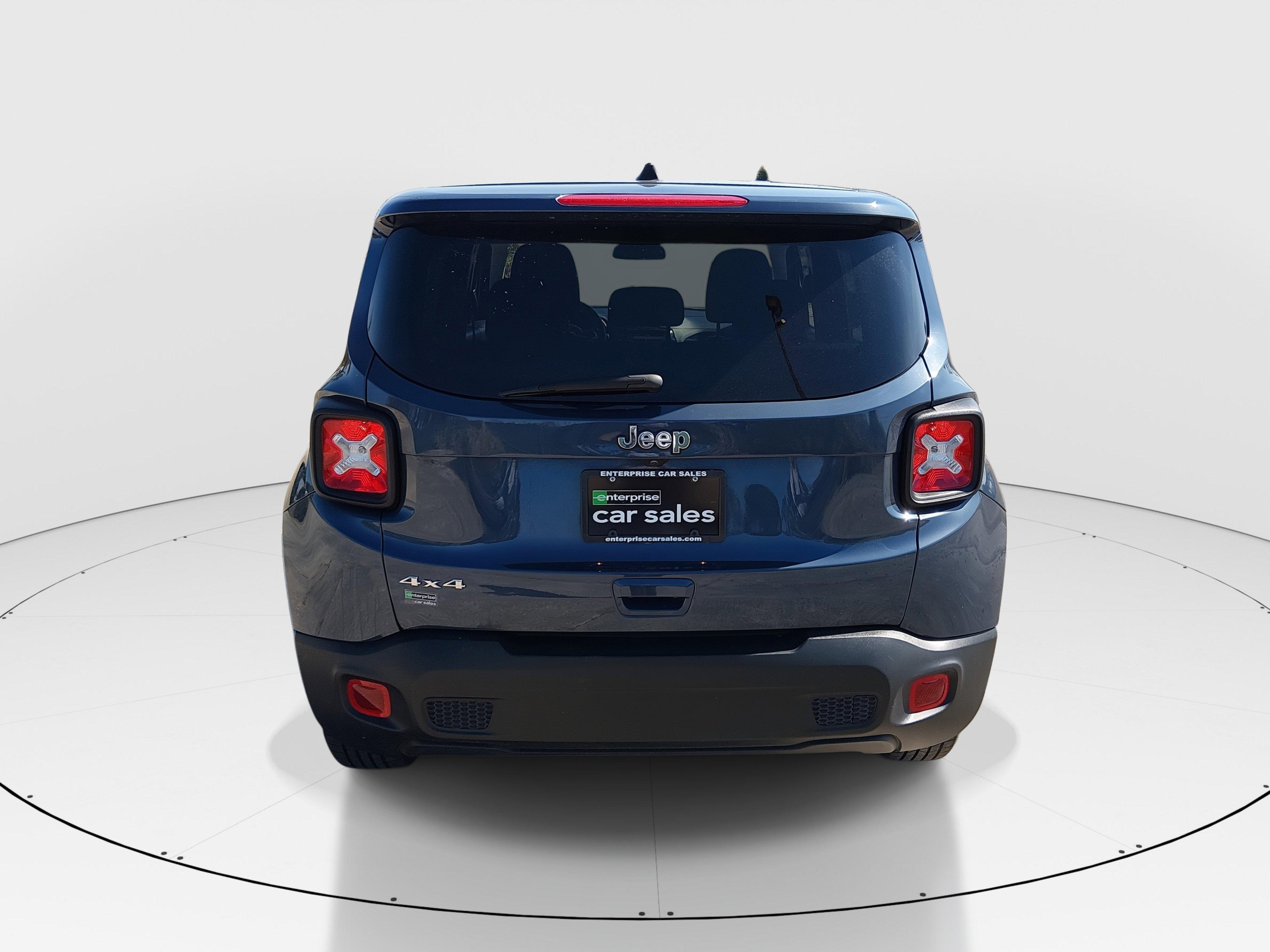 Jeep Renegade Latitude 4X4 - Thumbnail 6