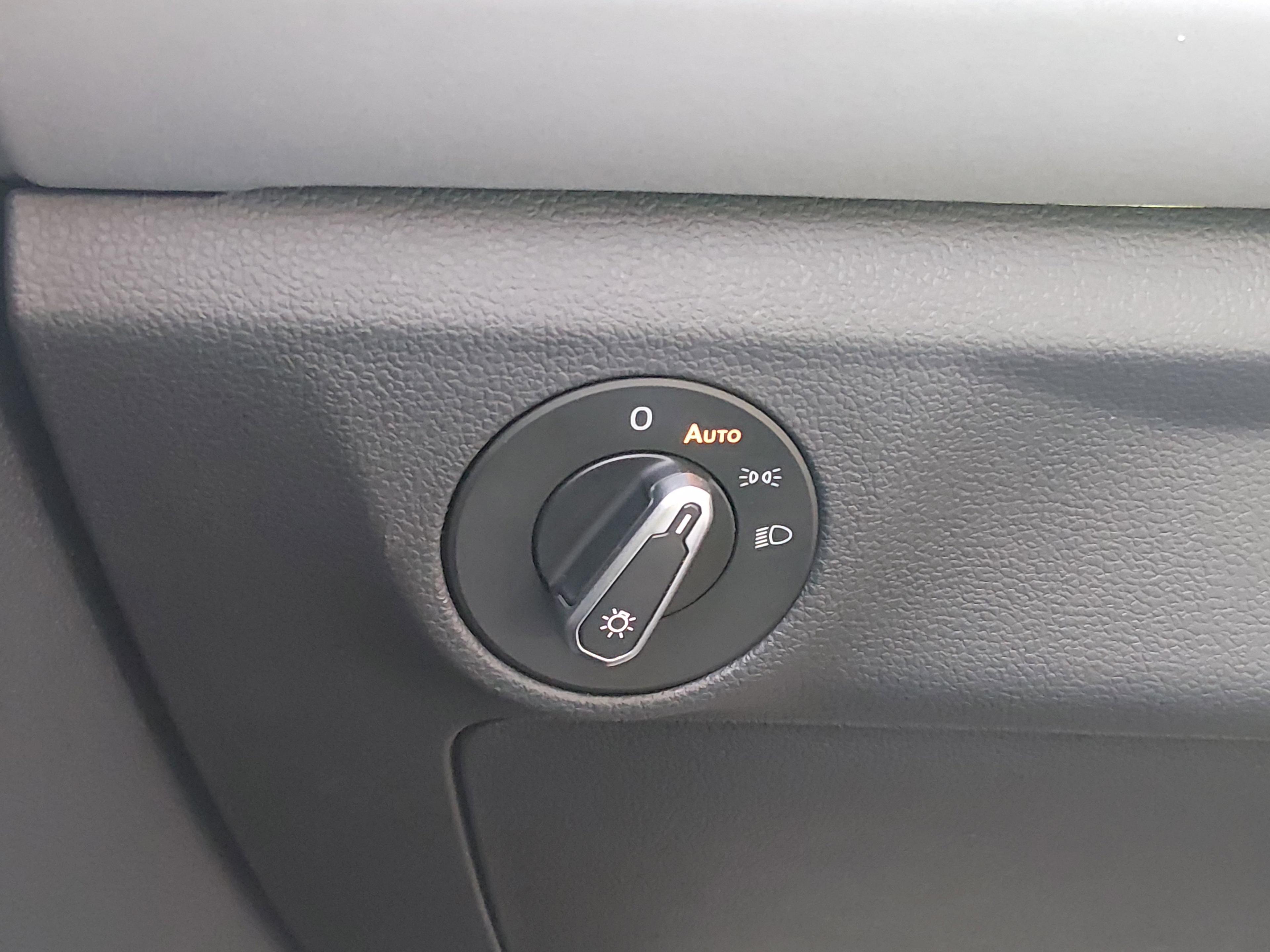 Volkswagen Jetta Se Auto - Thumbnail 19