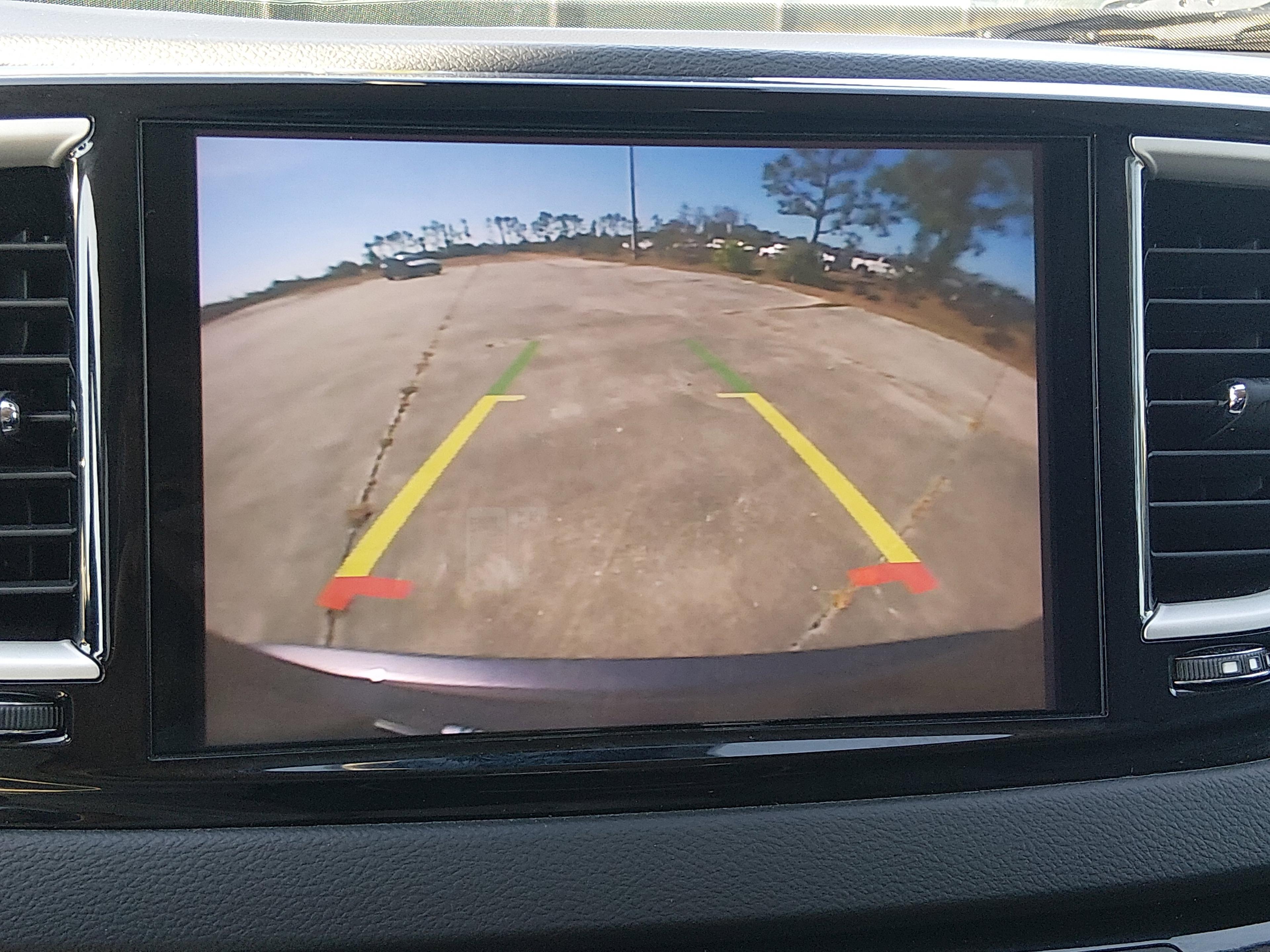 Chrysler Pacifica Touring L Fwd - Thumbnail 16