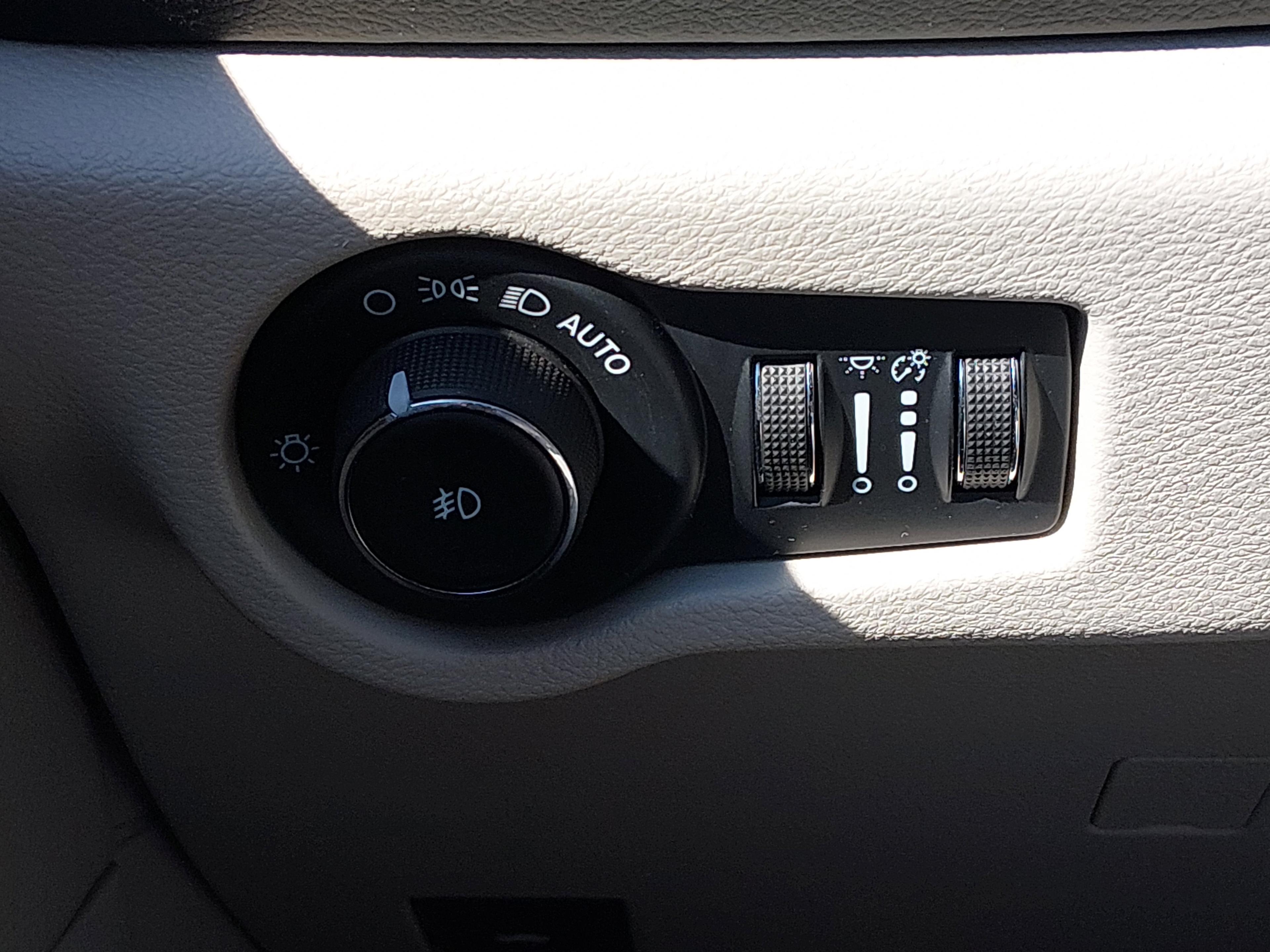 Chrysler Pacifica Touring L Fwd - Thumbnail 20