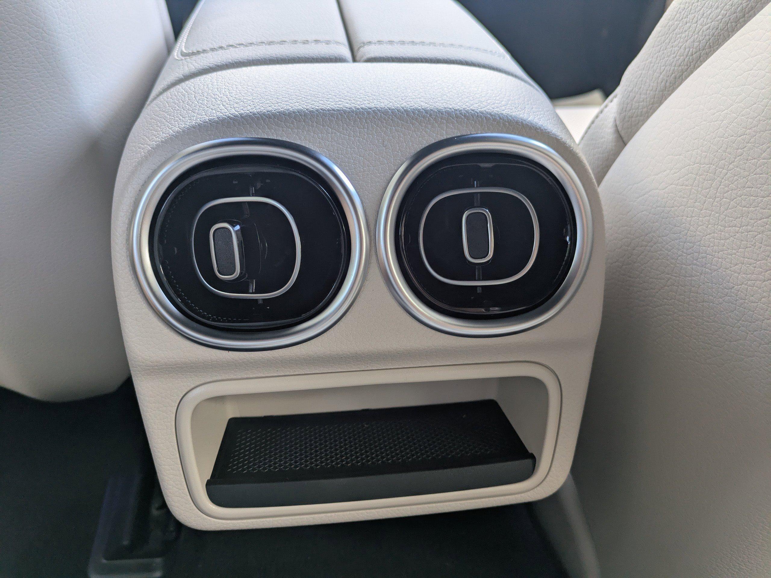 Mercedes-Benz Cle Convertible 300 With Navigation & Awd - Thumbnail 15