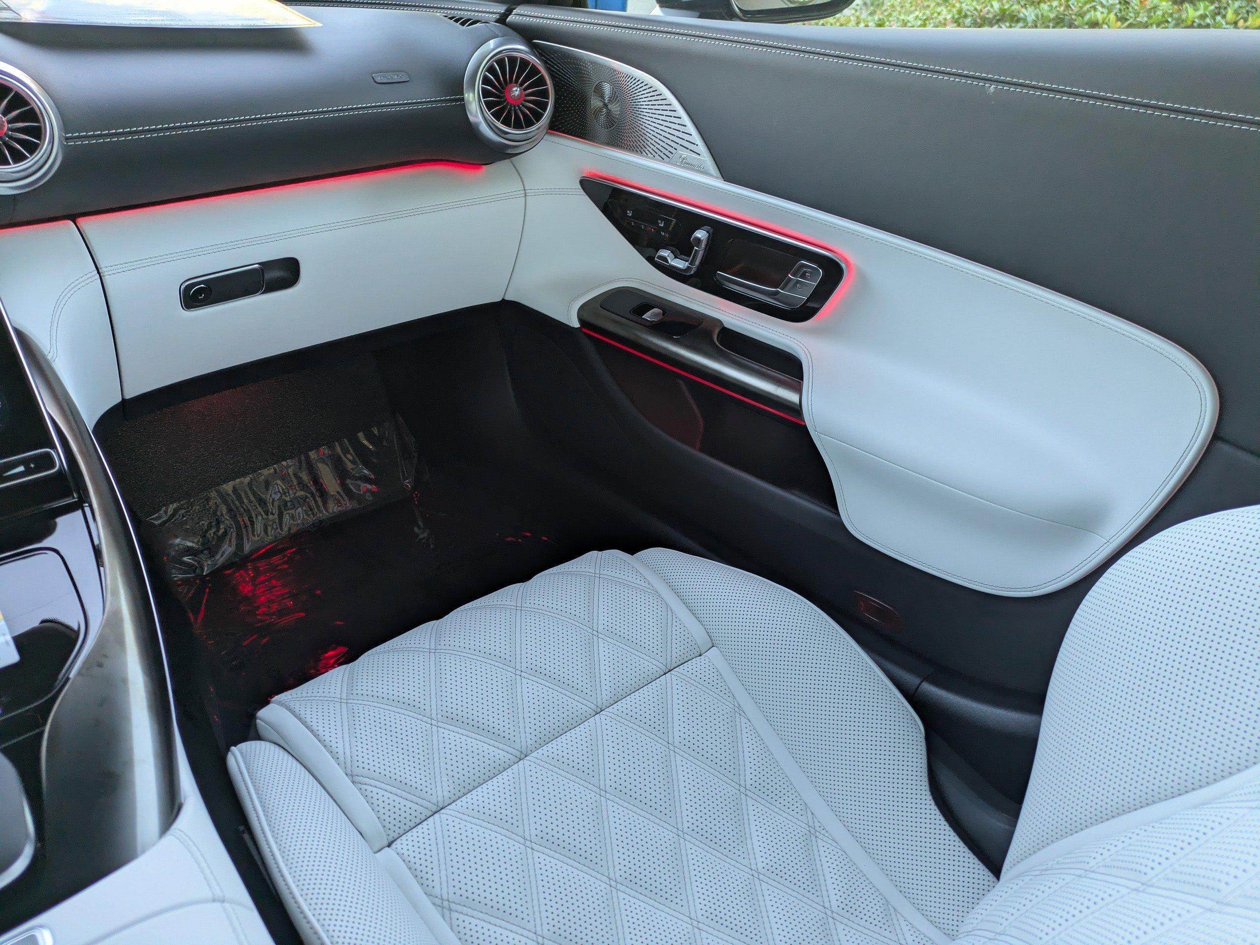 Mercedes-Benz Amg® Gt Coupe 55 Coupe With Navigation & Awd - Thumbnail 19