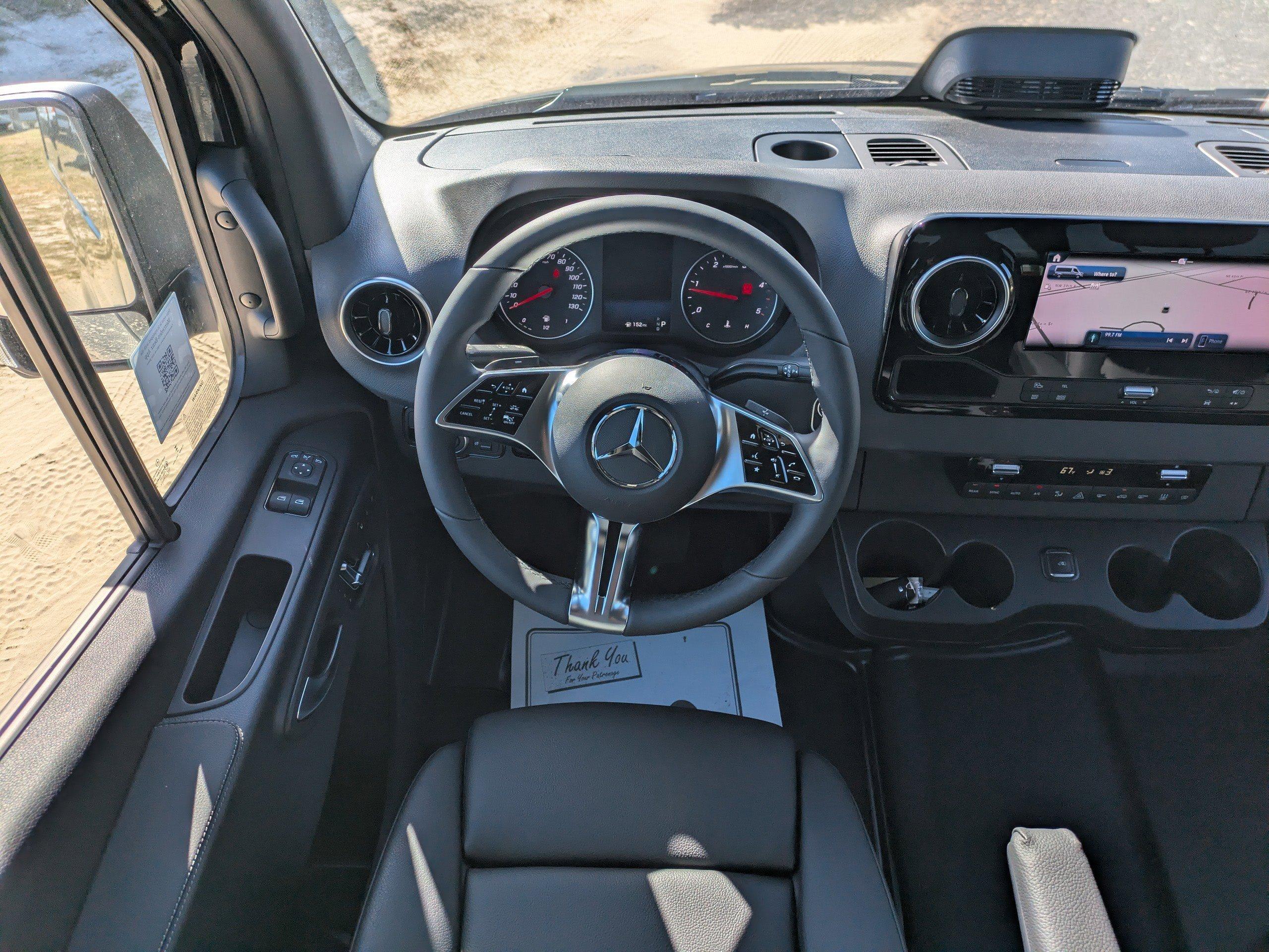 Mercedes-Benz Sprinter Passenger Van Van 144 Wb Awd - Thumbnail 18