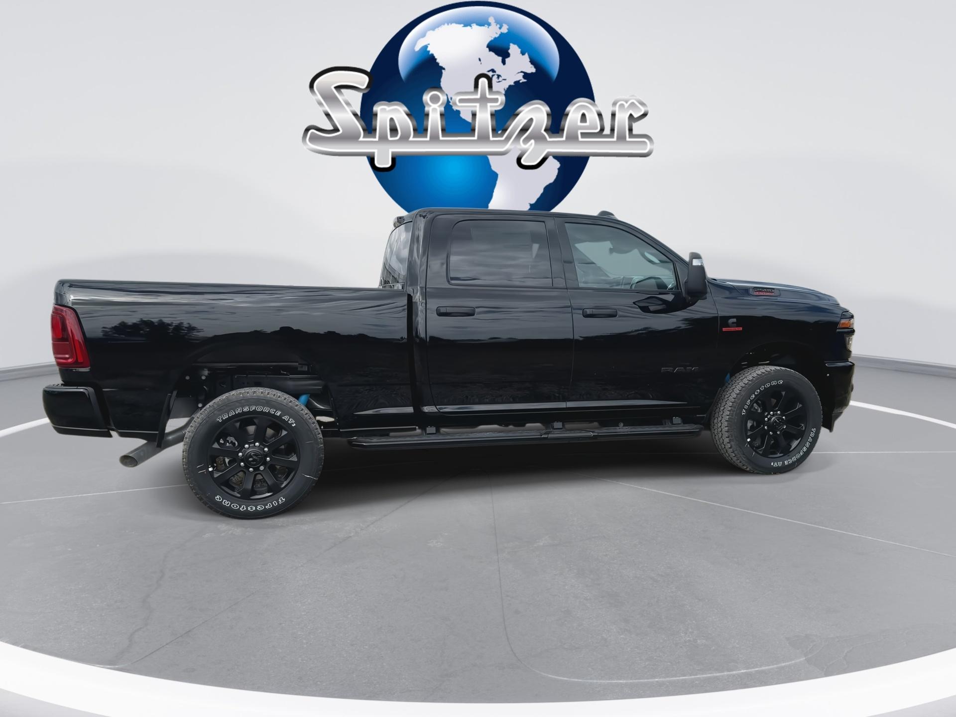 Ram 2500 Big Horn Crew Cab 4X4 6'4' Box - Thumbnail 2