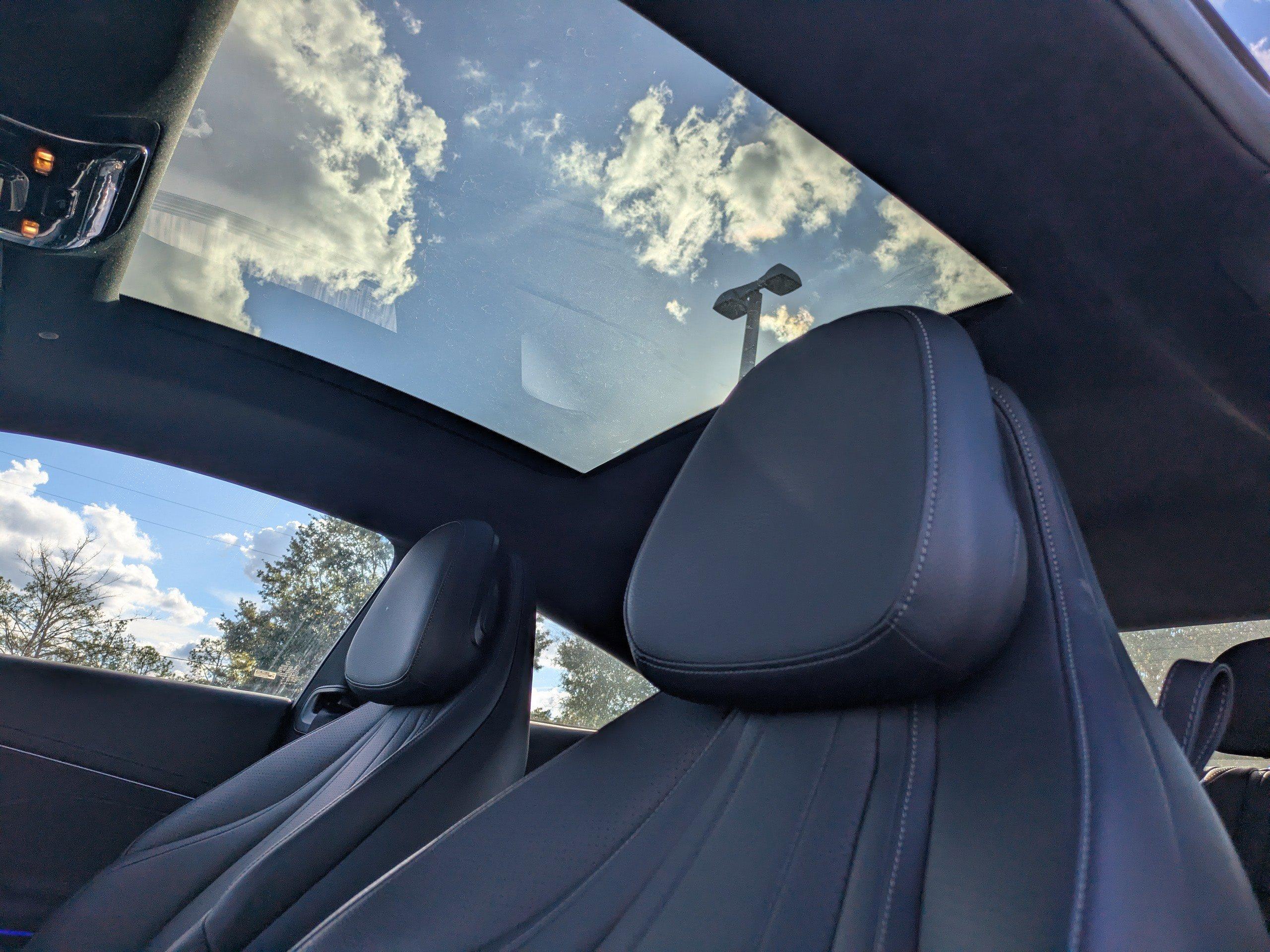 Mercedes-Benz Cle 2Dr Car 300 With Navigation & Awd - Thumbnail 5