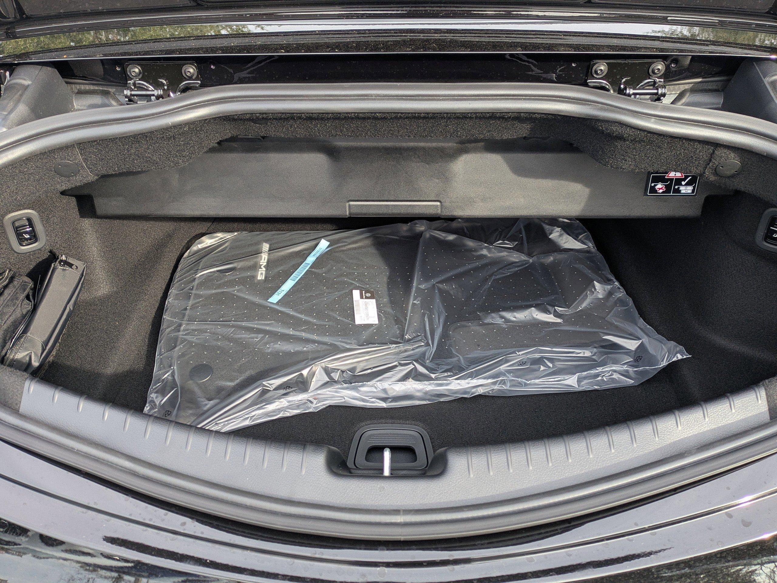 Mercedes-Benz Cle Convertible Amg® 53 4Matic®+ Cabriolet With Navigation & Awd - Thumbnail 13