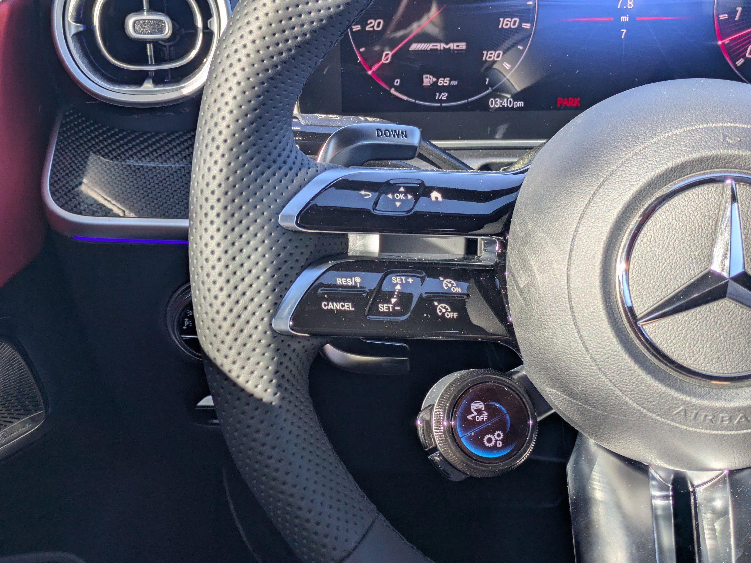 Mercedes-Benz Cle Convertible Amg® 53 4Matic®+ Cabriolet With Navigation & Awd - Thumbnail 18