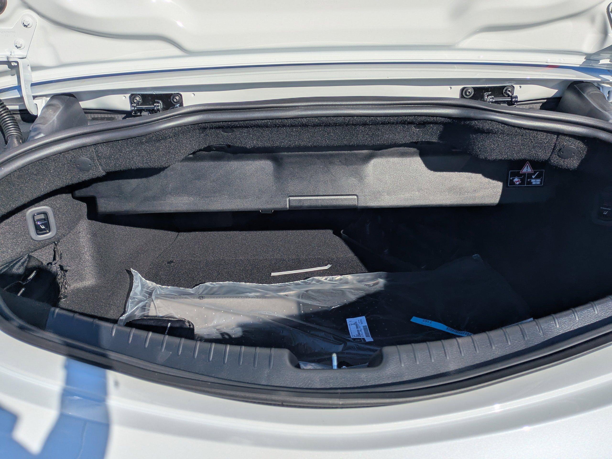 Mercedes-Benz Cle Convertible Amg® 53 4Matic®+ Cabriolet With Navigation & Awd - Thumbnail 13