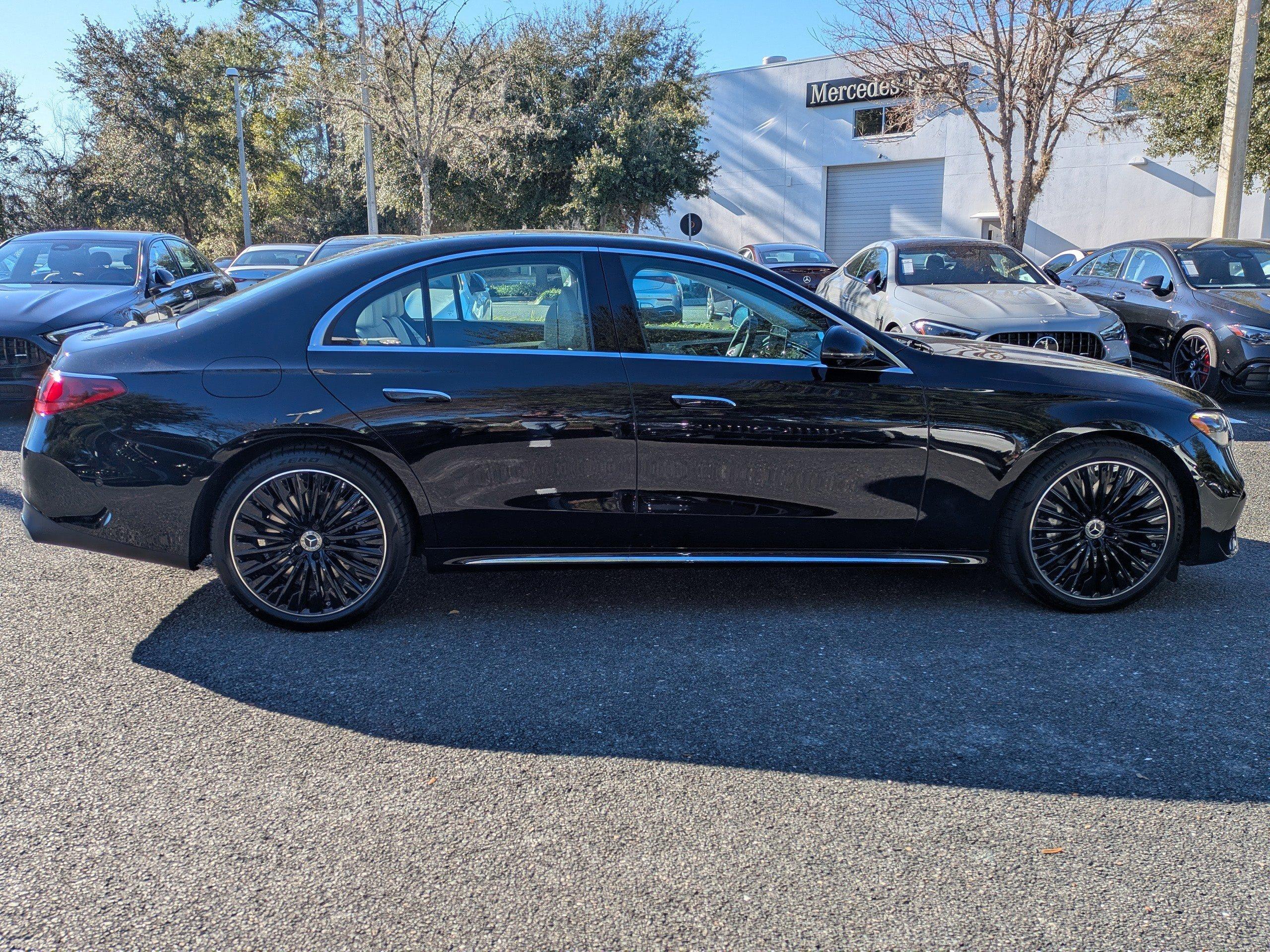 Mercedes-Benz Sedan E 450 With Navigation & Awd - Thumbnail 6