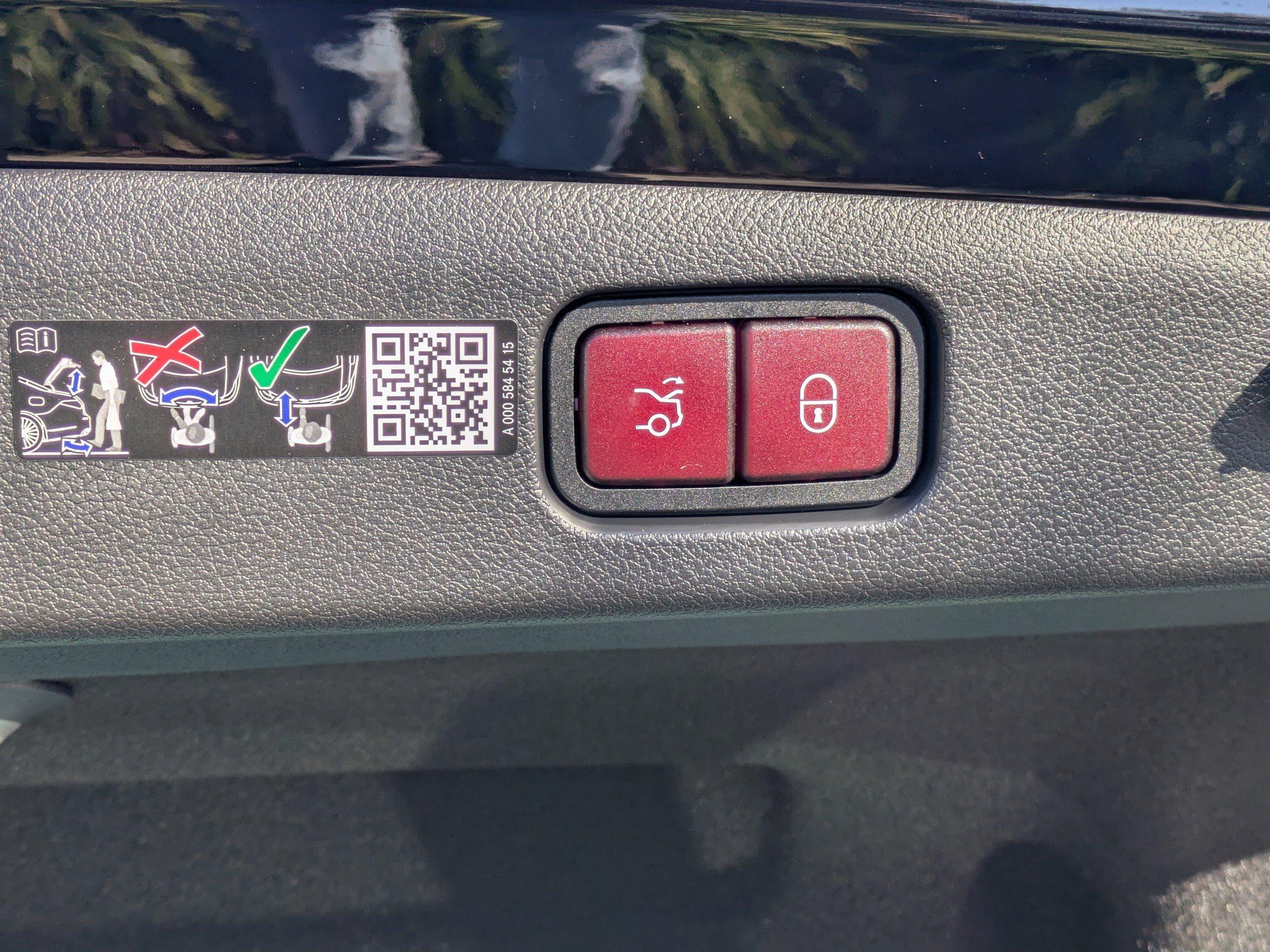 Mercedes-Benz Sedan E 450 With Navigation & Awd - Thumbnail 14