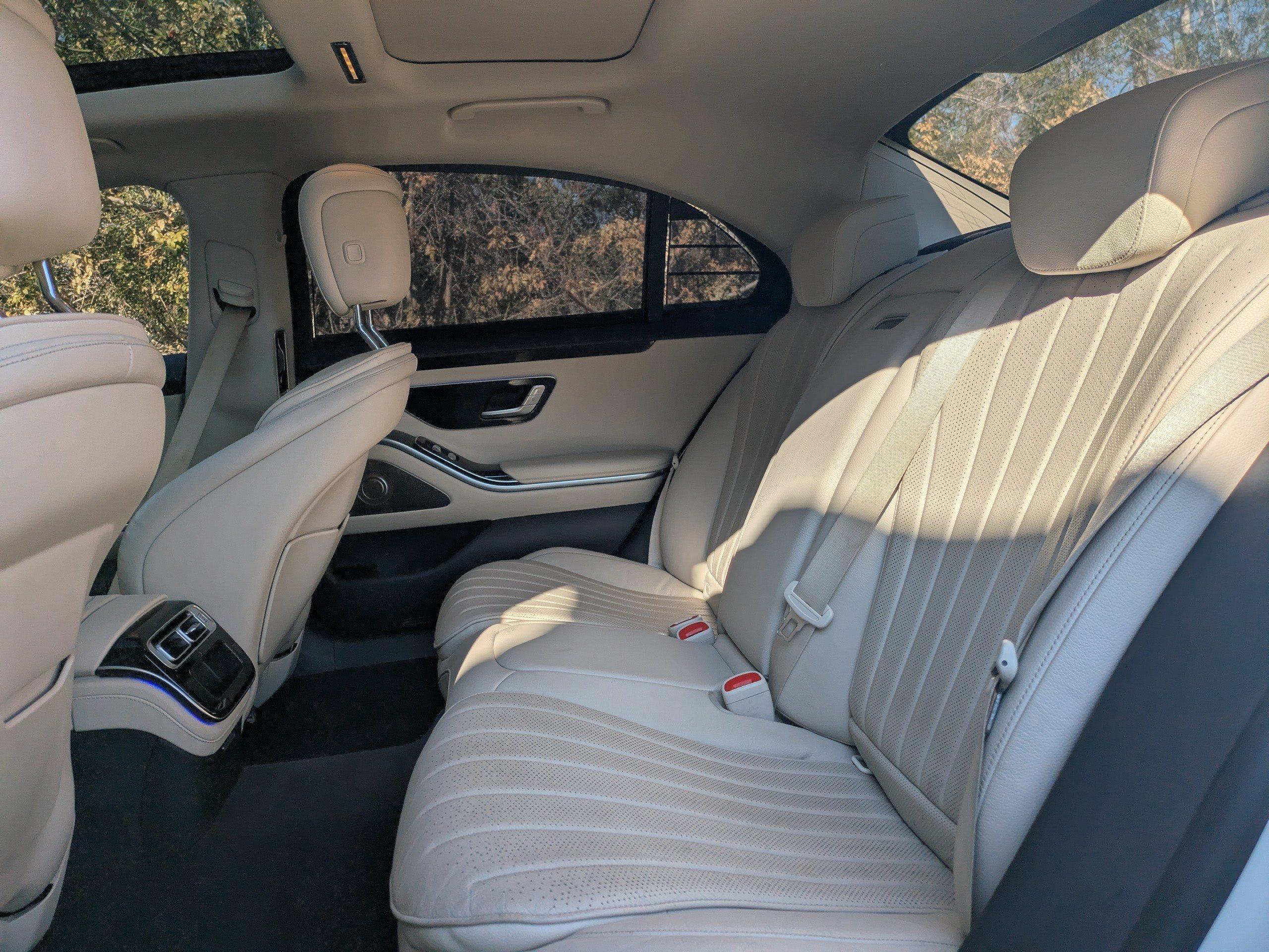 Mercedes-Benz 4Dr Car S 500 With Navigation & Awd - Thumbnail 15